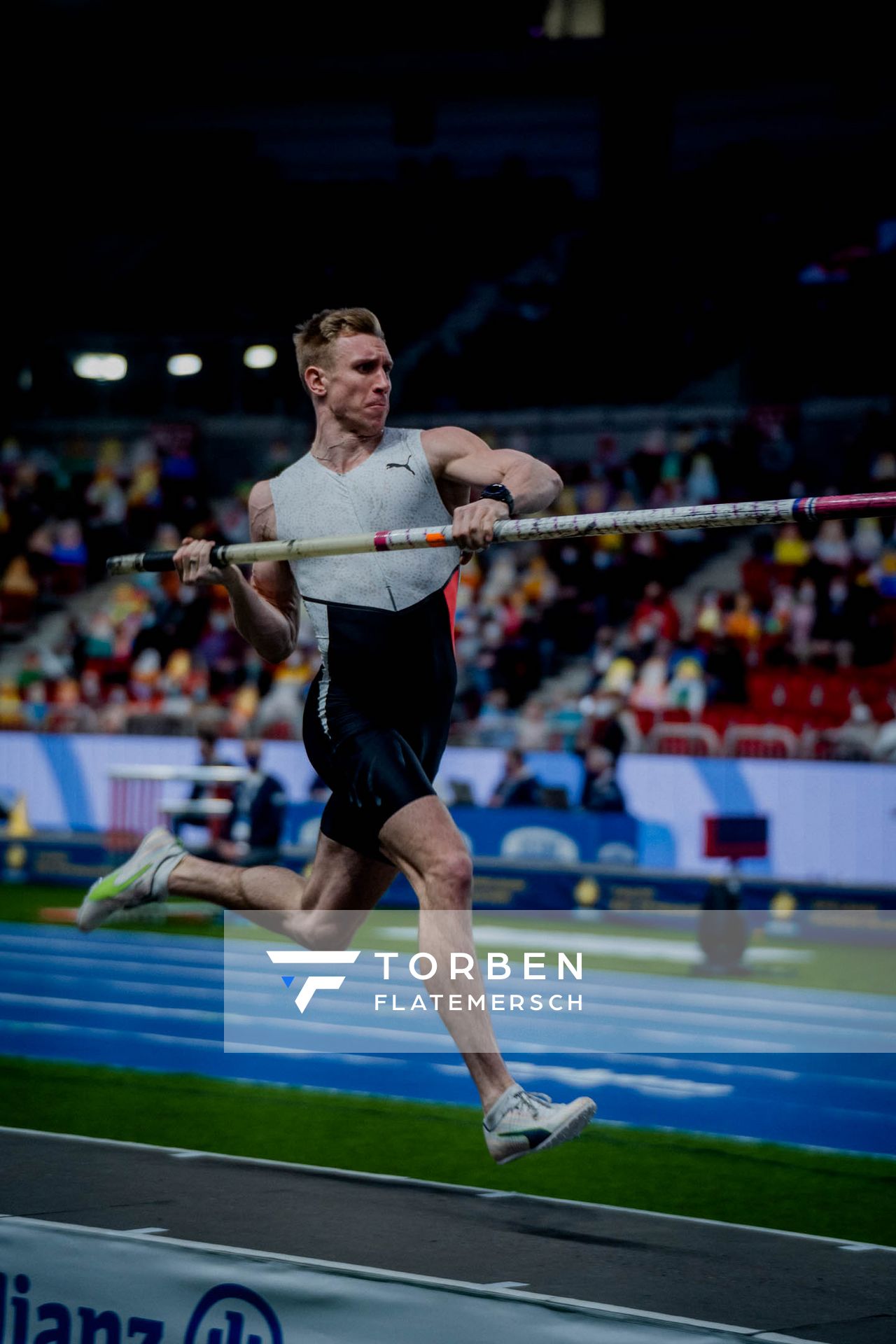 Piotr Lisek (POL) beim Stabhochsprung am 20.02.2022 beim ISTAF in Duesseldorf