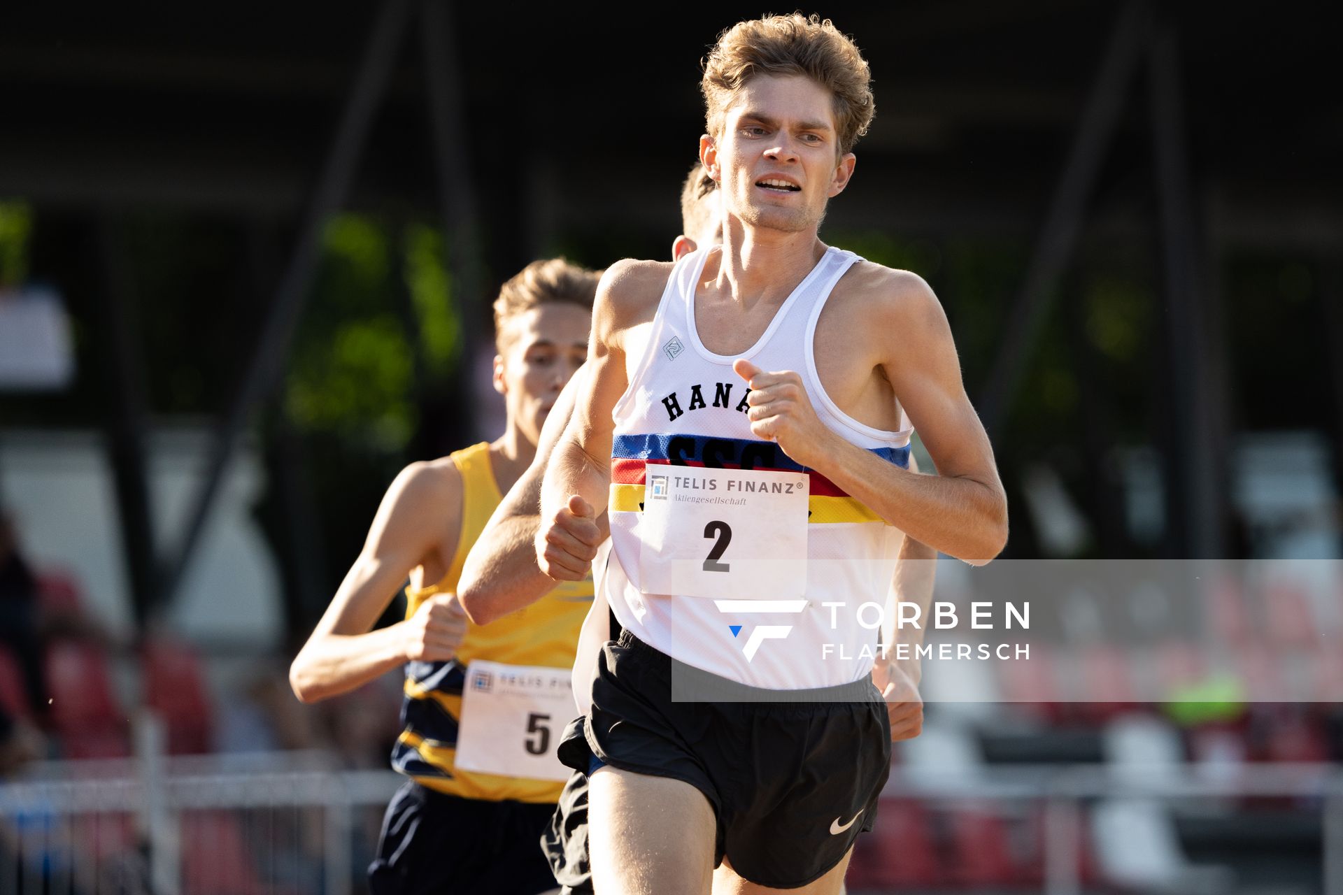 Lukas Abele (SSC Hanau-Rodenbach) am 25.07.2020 waehrend der Laufnacht der Sparkassen Gala in Regensburg