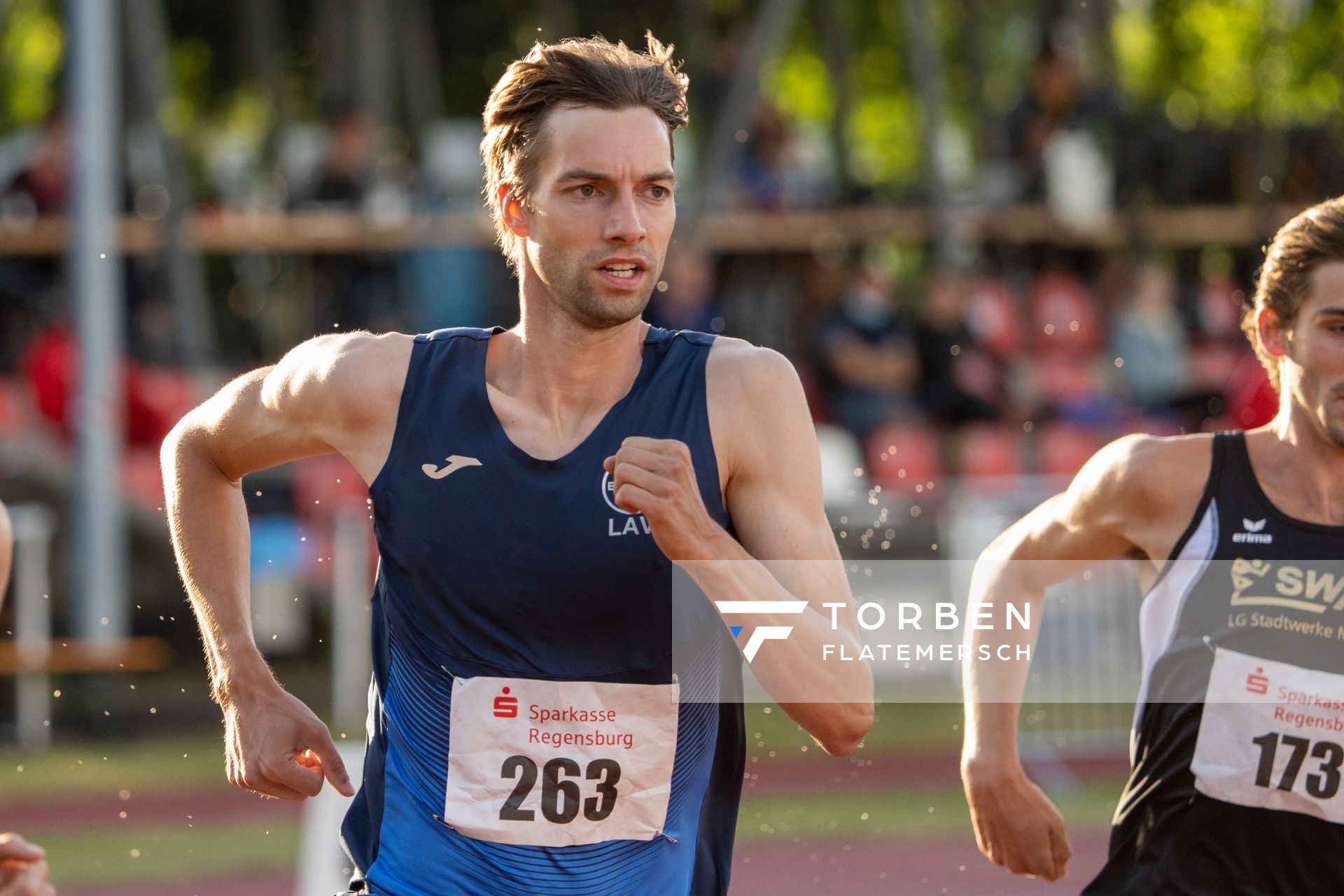 Fabian Spinrath (LAV Bayer Uerdingen/Dormagen) ueber 800m am 26.07.2020 waehrend der Sparkassen Gala in Regensburg