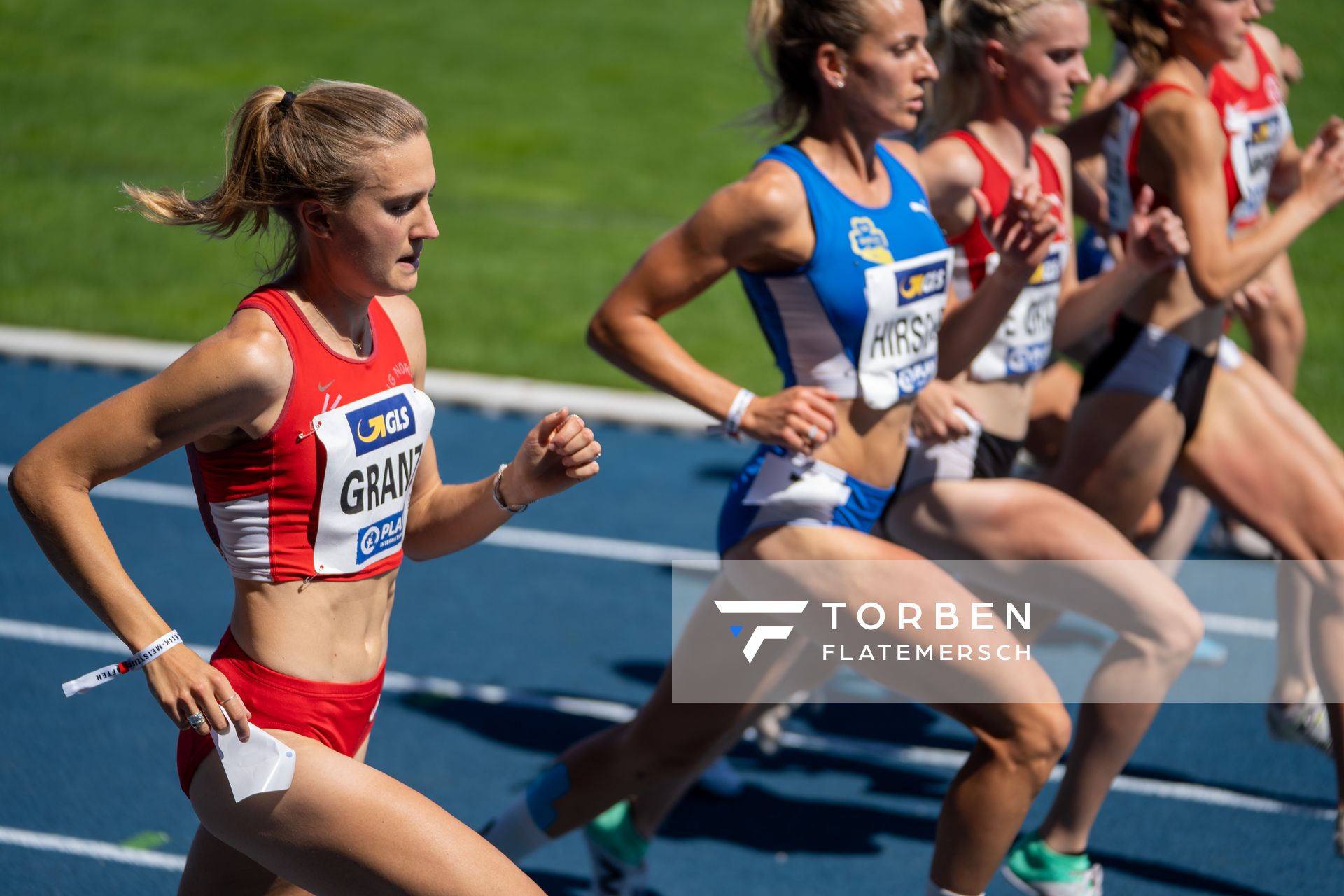 Caterina Granz (LG Nord Berlin) ueber 1500m am 08.08.2020 waehrend den deutschen Leichtathletik-Meisterschaften 2020 im Eintracht-Stadion in Braunschweig