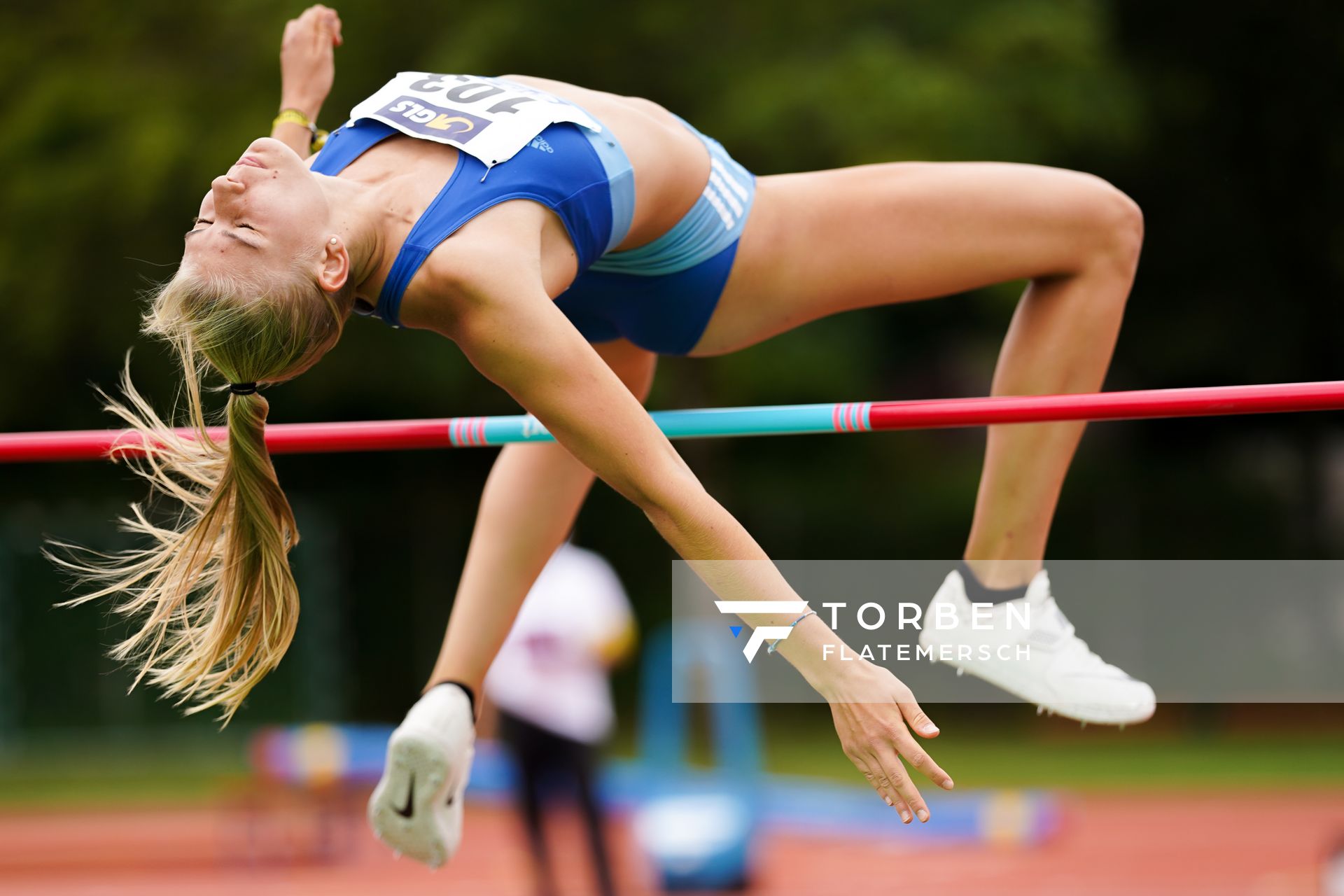 Lara Siemer (Rukeli Trollmann e. V.) im Hochsprung; Deutsche Leichtathletik-Mehrkampfmeisterschaften (Tag 1) am 22.08.2020 in Vaterstetten (Bayern)