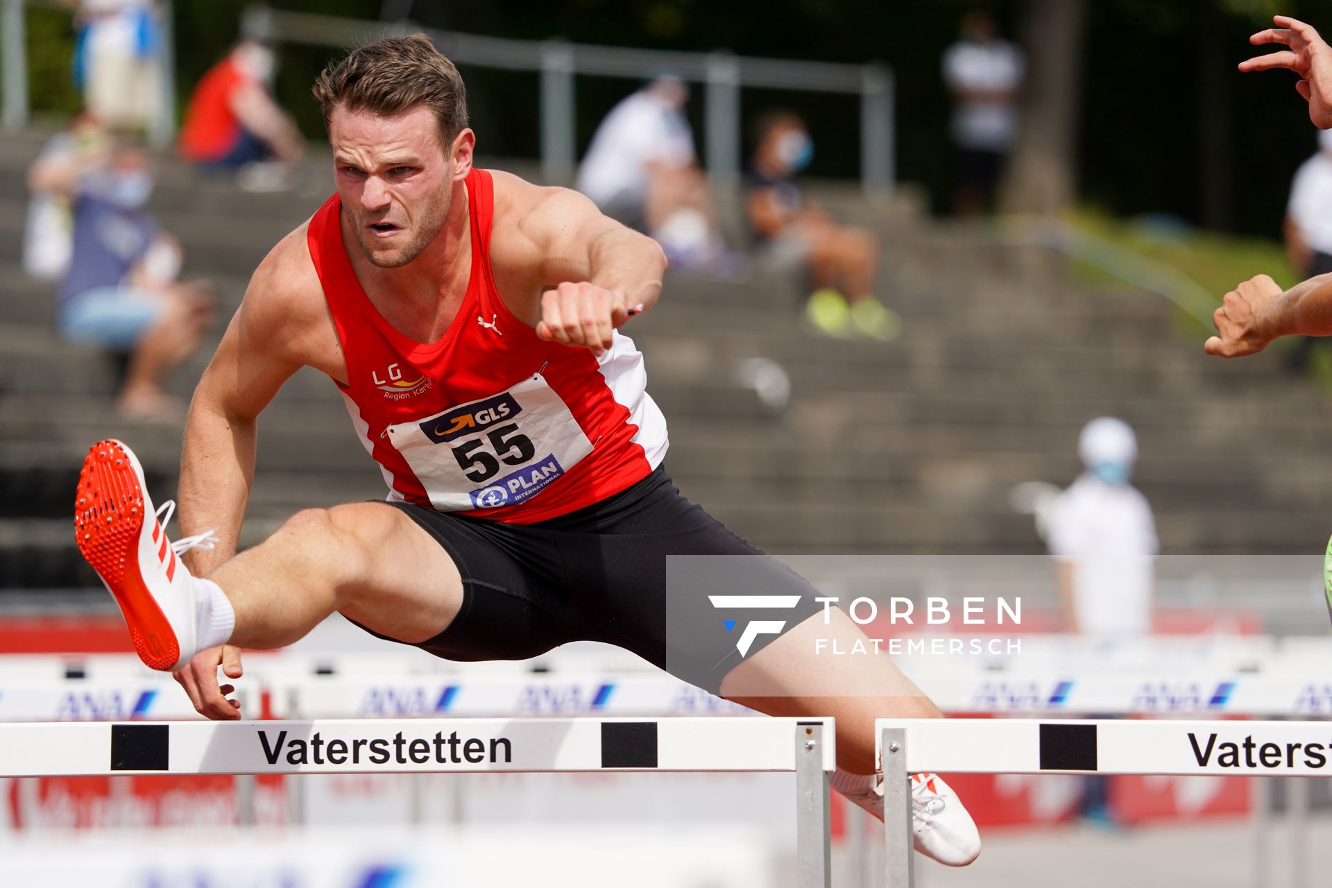 Nils Kruse (LG Region Karlsruhe) ueber 110m Huerden;Deutsche Leichtathletik-Mehrkampfmeisterschaften (Tag 3) am 23.08.2020 in Vaterstetten (Bayern)