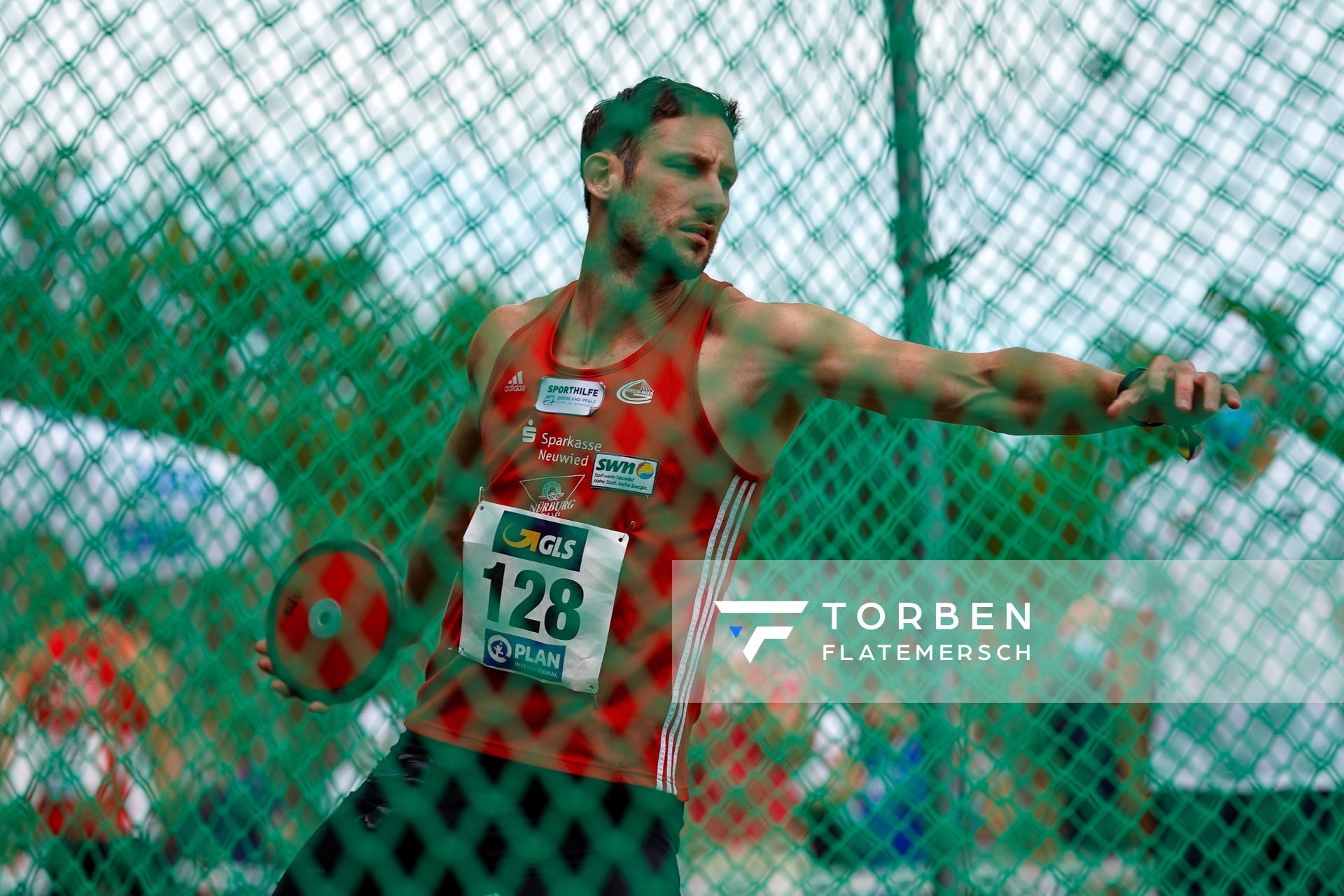 Kai Kazmirek (LG Rhein-Wied) beim Diskus; Deutsche Leichtathletik-Mehrkampfmeisterschaften (Tag 3) am 23.08.2020 in Vaterstetten (Bayern)