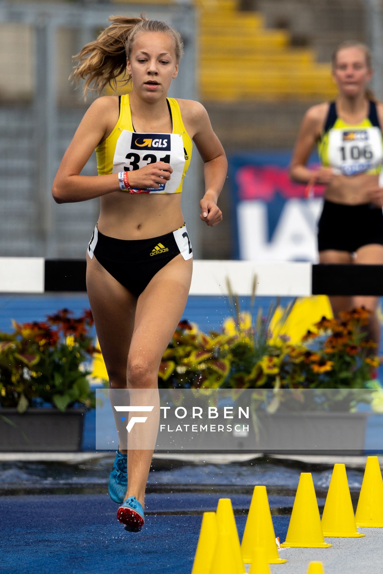 Sophie Hinrichs (VfL Loeningen) ueber 2000m Hindernis am 04.09.2020 waehrend den deutschen Leichtathletik-Jugendmeisterschaften im Frankenstadion in Heilbronn (Tag1)