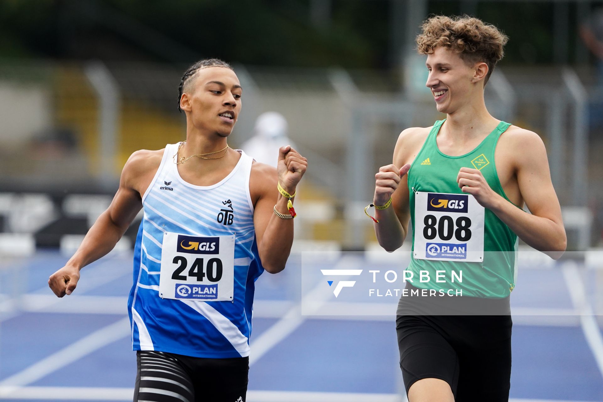 Jordan Gordon (OTB Osnabrueck) und Tom Unverricht (TuS Bothfeld) ueber 400m Huerden am 05.09.2020 waehrend den deutschen Leichtathletik-Jugendmeisterschaften im Frankenstadion in Heilbronn (Tag2)