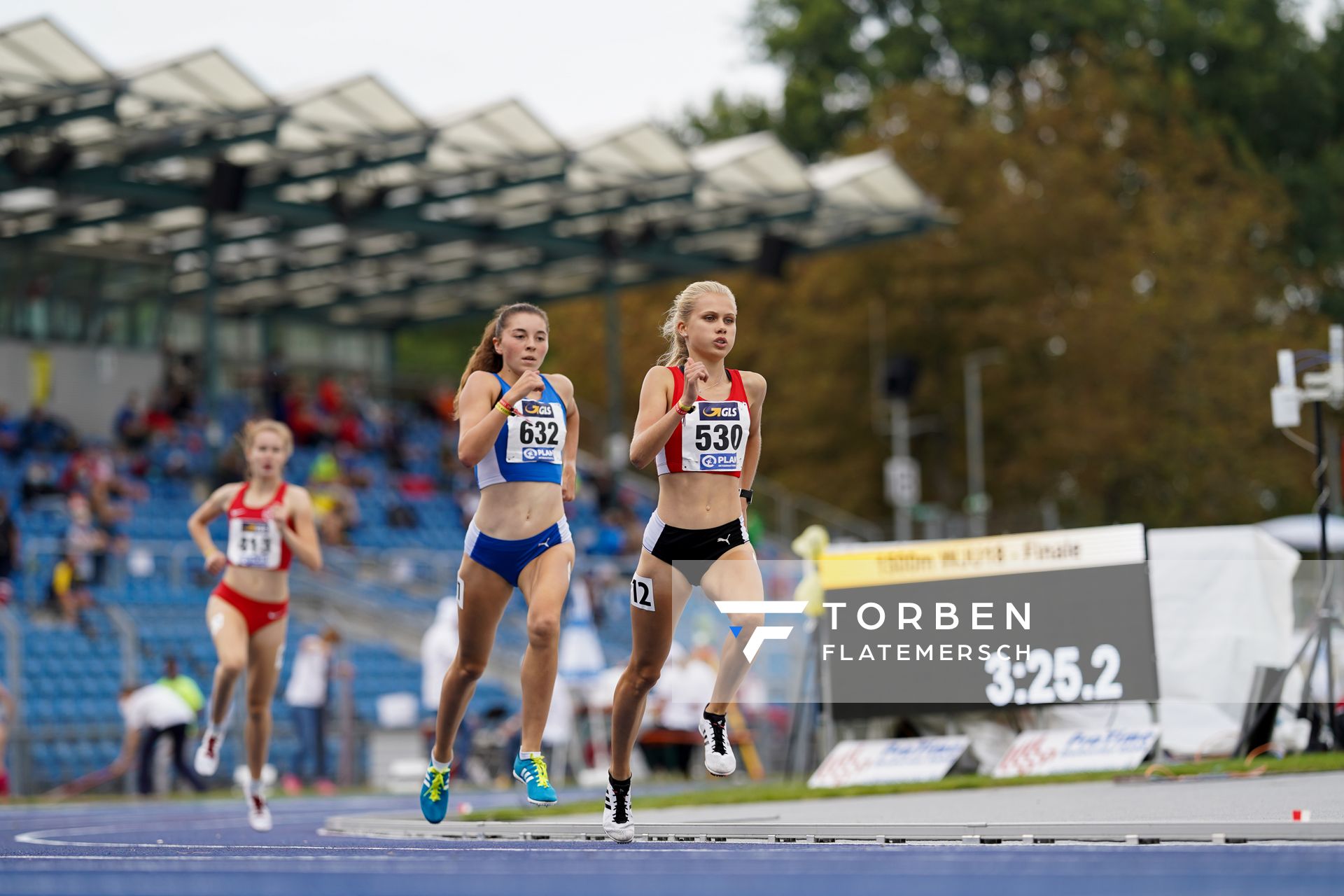 Lisa Merkel (LG Region Karlsruhe) und Julia Rath (LAC Quelle Fuerth) im 1500m Finale am 05.09.2020 waehrend den deutschen Leichtathletik-Jugendmeisterschaften im Frankenstadion in Heilbronn (Tag2)