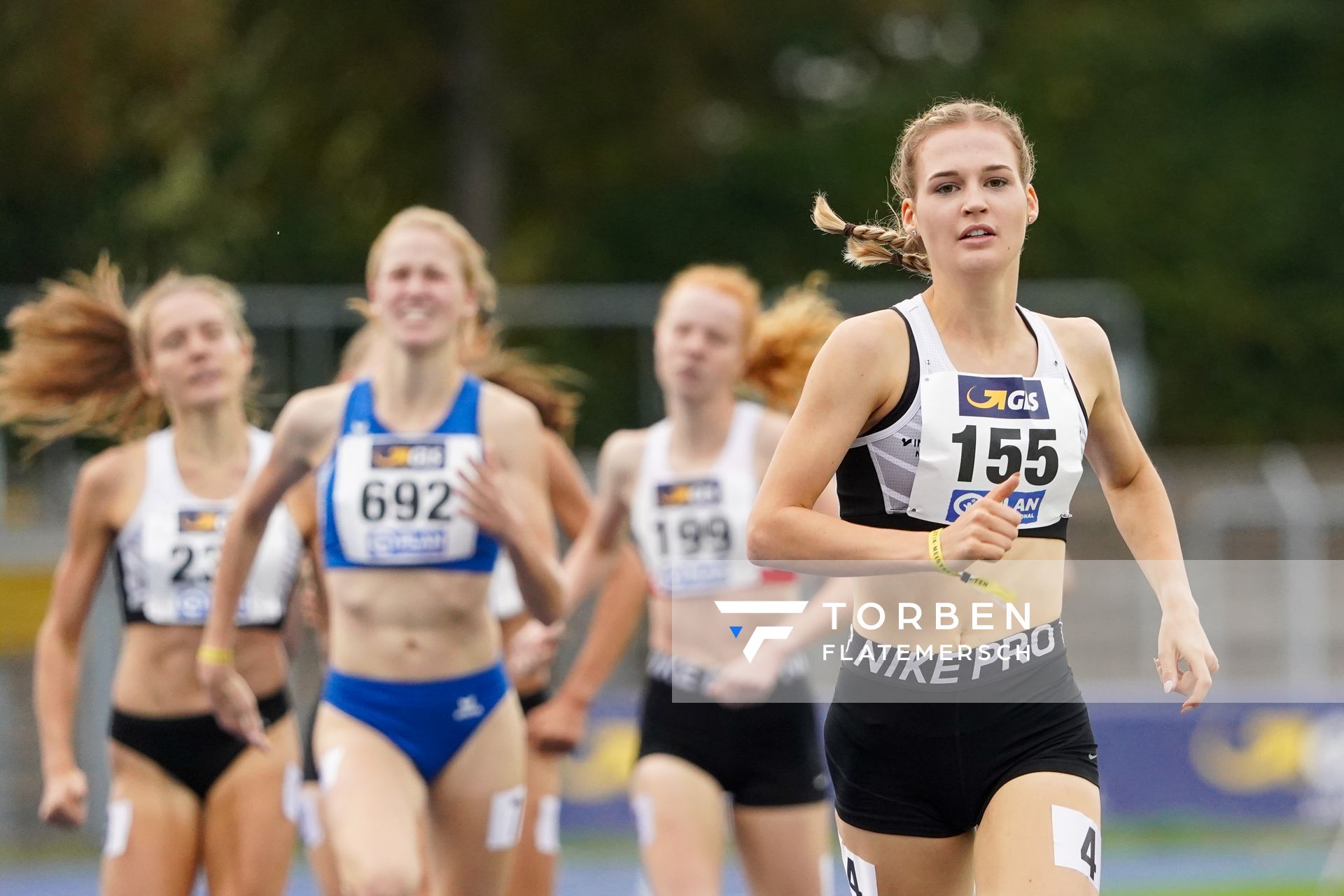 Rieke Emmrich (LC Nordhorn) ueber 800m am 05.09.2020 waehrend den deutschen Leichtathletik-Jugendmeisterschaften im Frankenstadion in Heilbronn (Tag2)