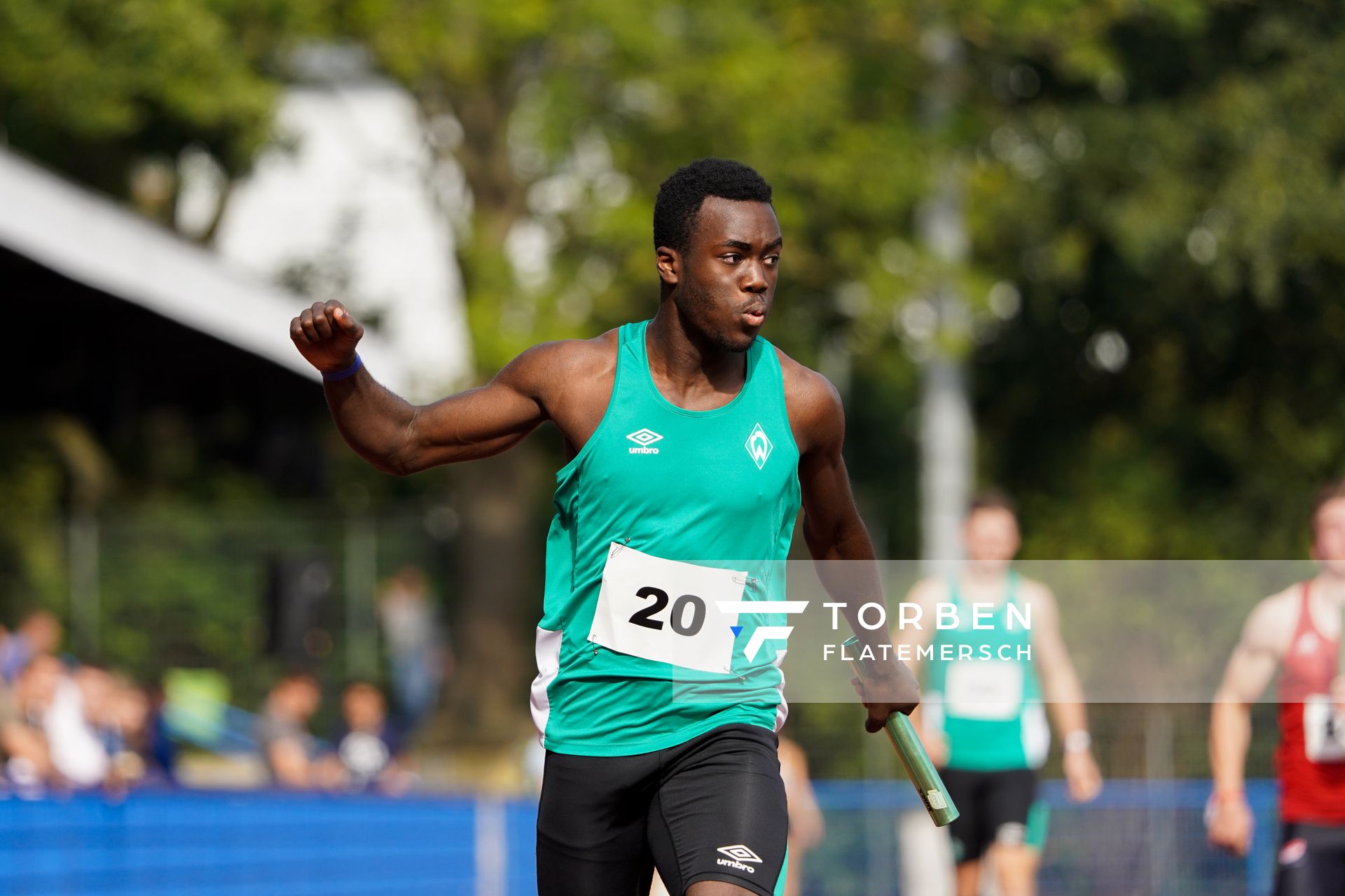 Noah Olabisi (SV Werder Bremen) in der 4x100m Staffel am 13.09.2020 waehrend den niedersaechsischen Leichtathletik-Landesmeisterschaften im Erika-Fisch-Stadion in Hannover (Tag 2)