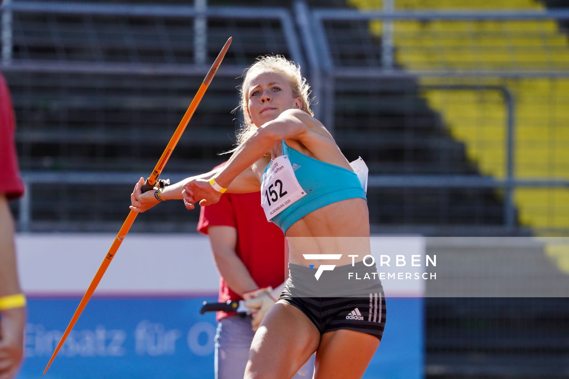 Veronique Quednau (LG UnterluessFassbergOldendorf) beim Speerwurf am 19.09.2020 waehrend den niedersaechsischen Leichtathletik-Landesmeisterschaften U18/U20 im Stadion am Marschweg in Oldenburg (Tag 1)