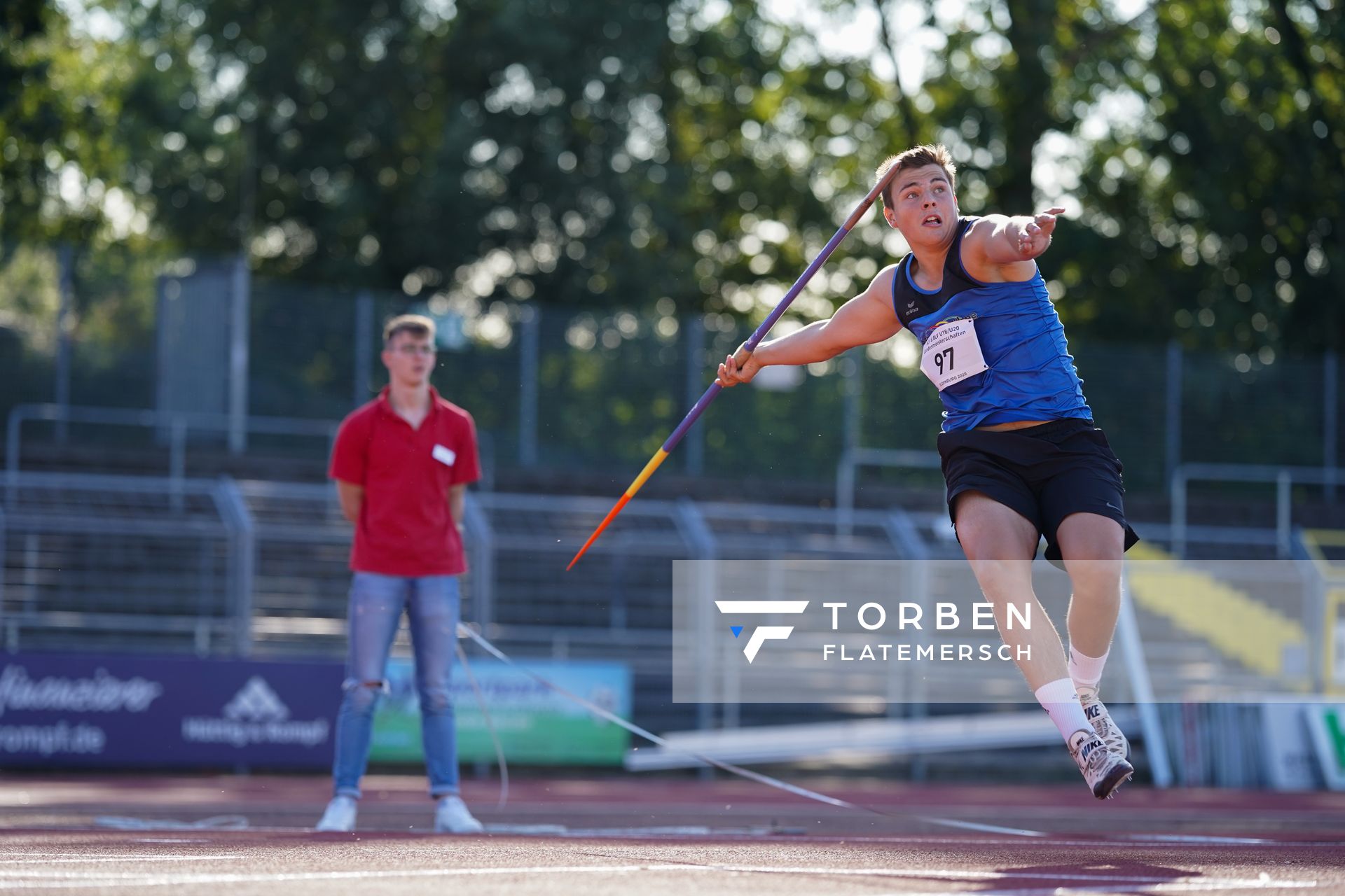 Max Dehning (LG Celle-Land) im Speerwurf am 19.09.2020 waehrend den niedersaechsischen Leichtathletik-Landesmeisterschaften U18/U20 im Stadion am Marschweg in Oldenburg (Tag 1)