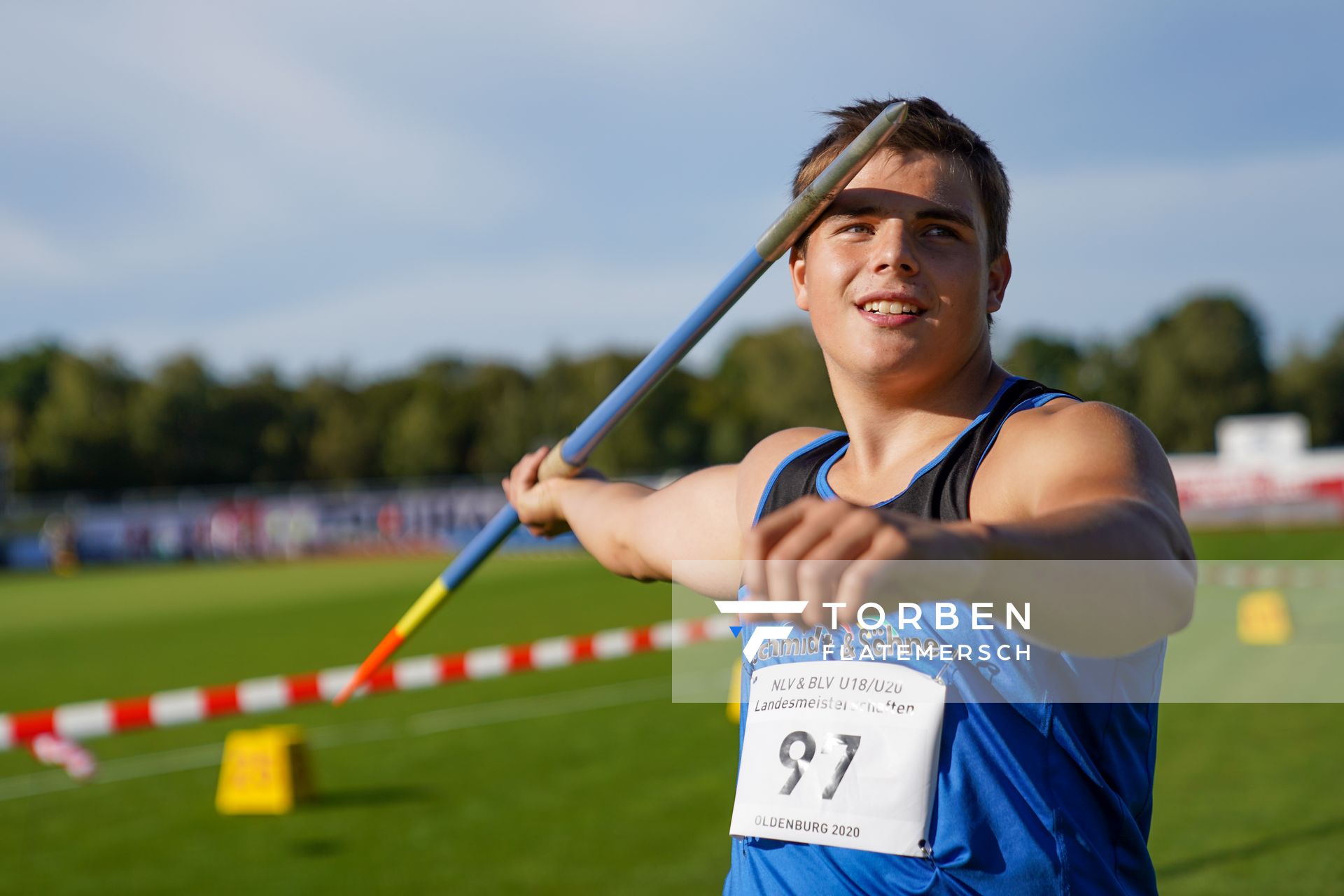 Max Dehning (LG Celle-Land) am 19.09.2020 waehrend den niedersaechsischen Leichtathletik-Landesmeisterschaften U18/U20 im Stadion am Marschweg in Oldenburg (Tag 1)