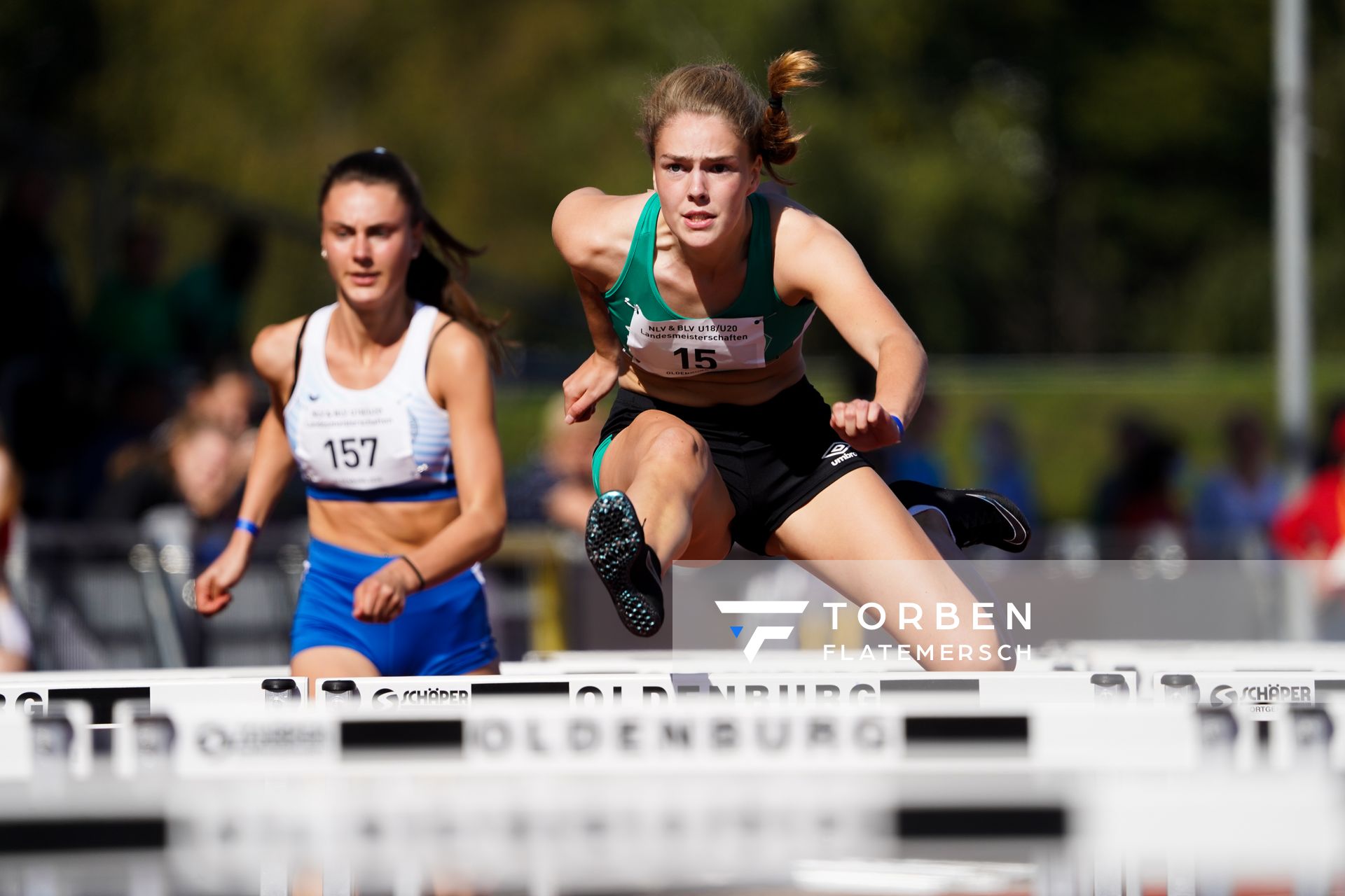 Zoe Gercken (SV Werder Bremen) ueber 100m Huerden am 20.09.2020 waehrend den niedersaechsischen Leichtathletik-Landesmeisterschaften U18/U20 im Stadion am Marschweg in Oldenburg (Tag 2)