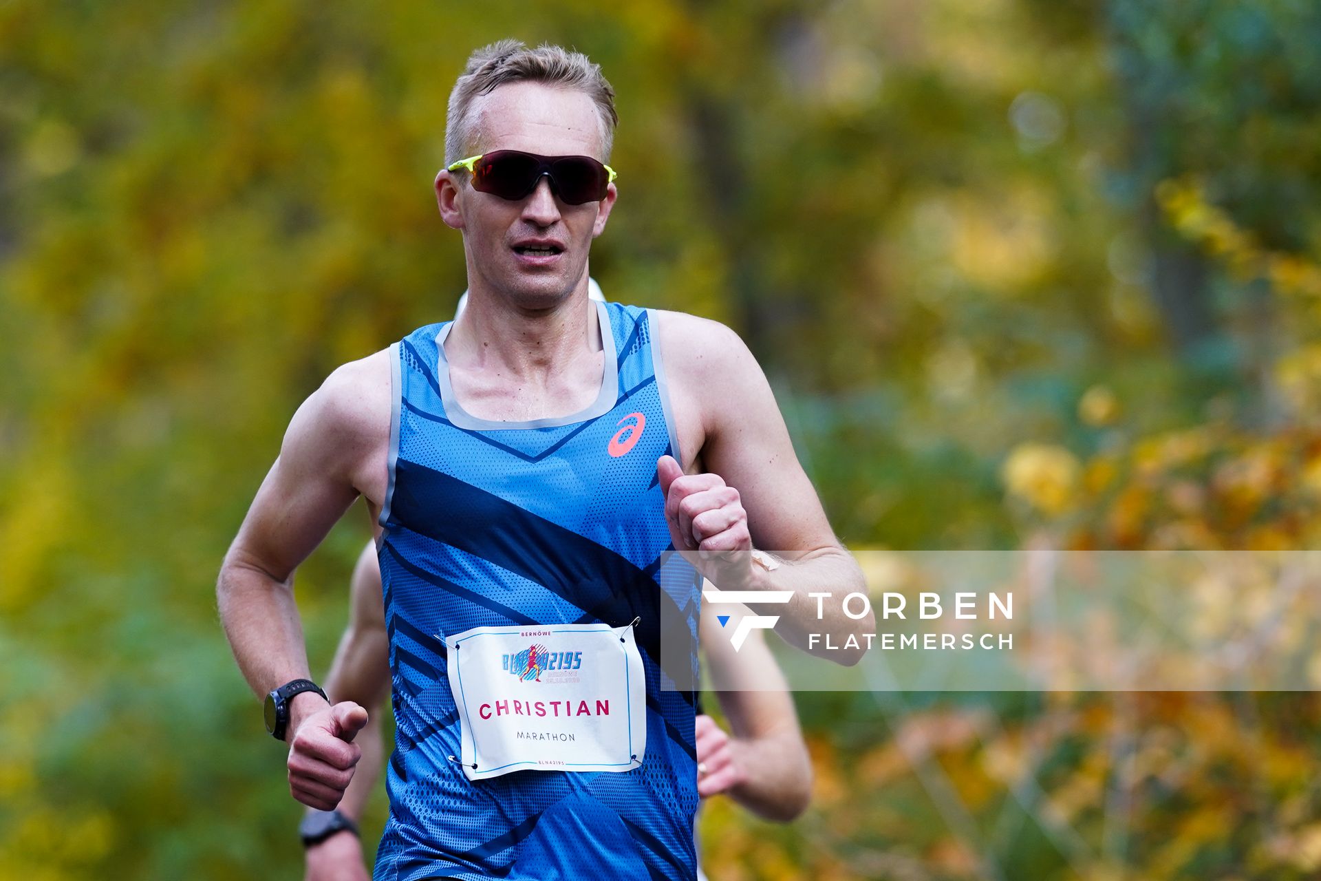 Christian Robin (ASICS Frontrunner) am 25.10.2020 beim BLN 42195 Halbmarathon & Marathon in Bernoewe (Stadt Oranienburg)