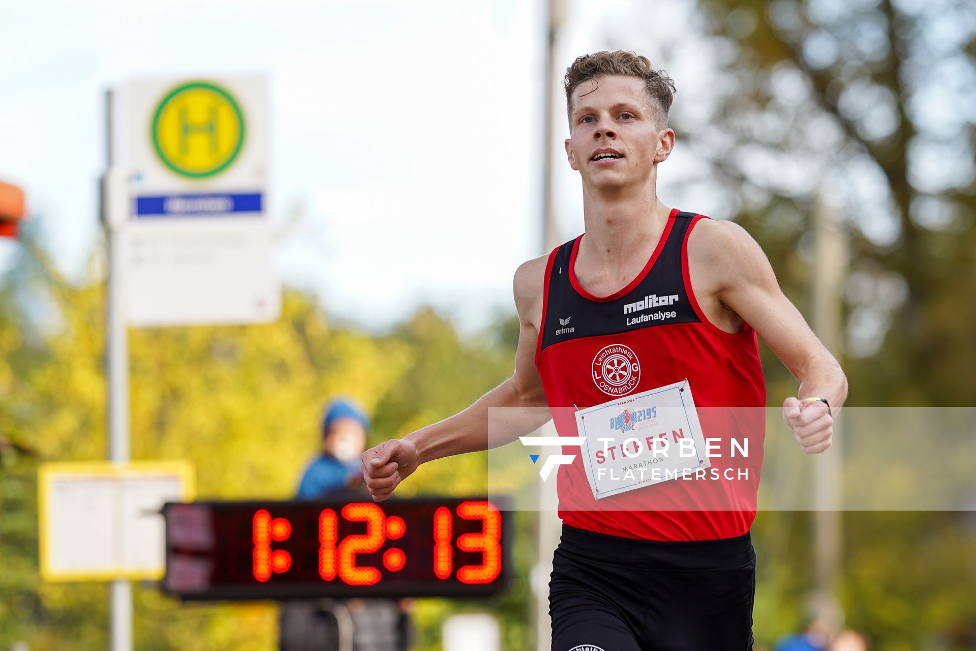 Steffen Riesenpatt (LG Osnabrueck)  am 25.10.2020 beim BLN 42195 Halbmarathon & Marathon in Bernoewe (Stadt Oranienburg)