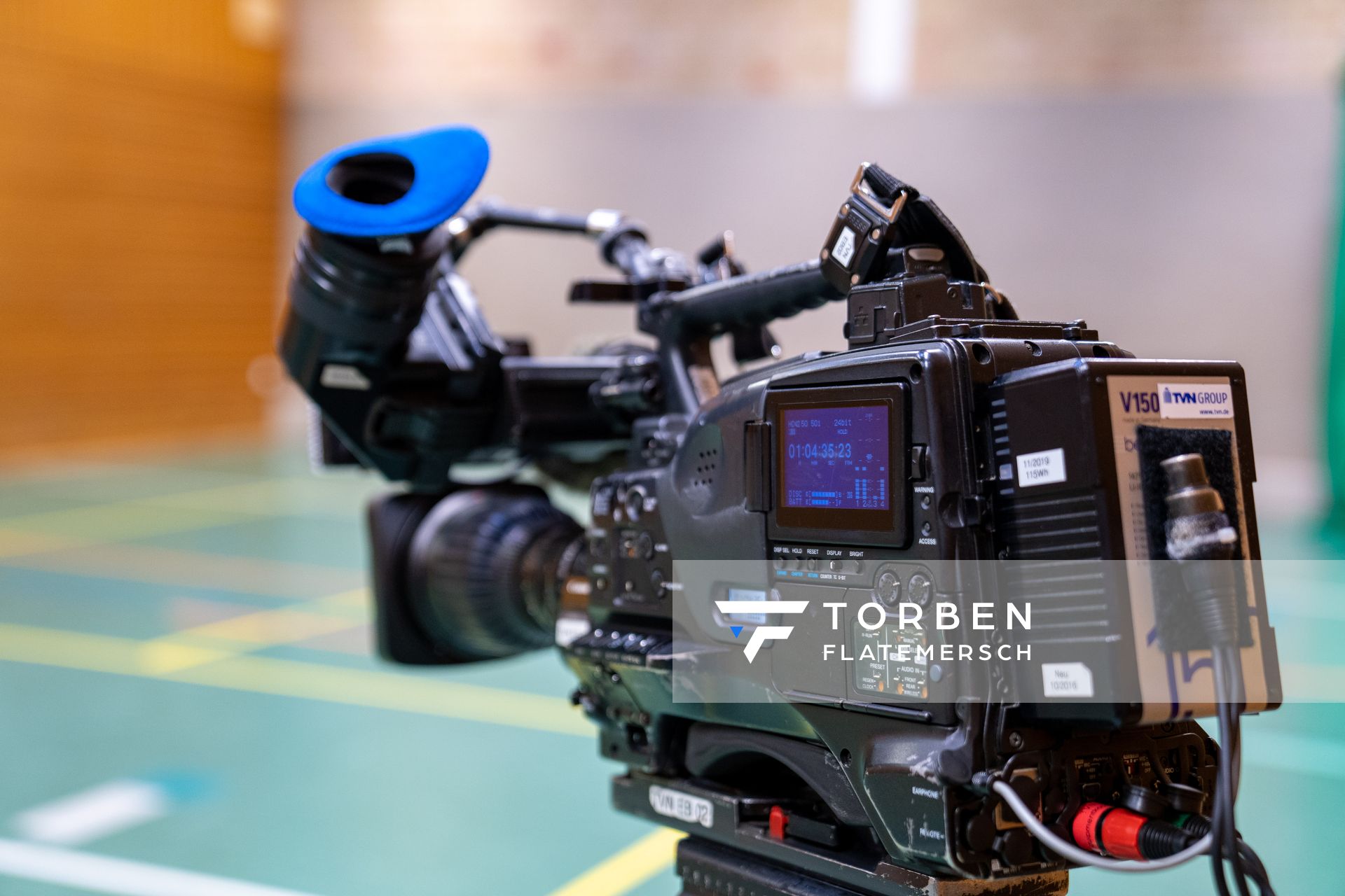 SAT.1 Kamera am 14.12.2020 beim SAT.1 Dreh: Training in Coronazeiten.