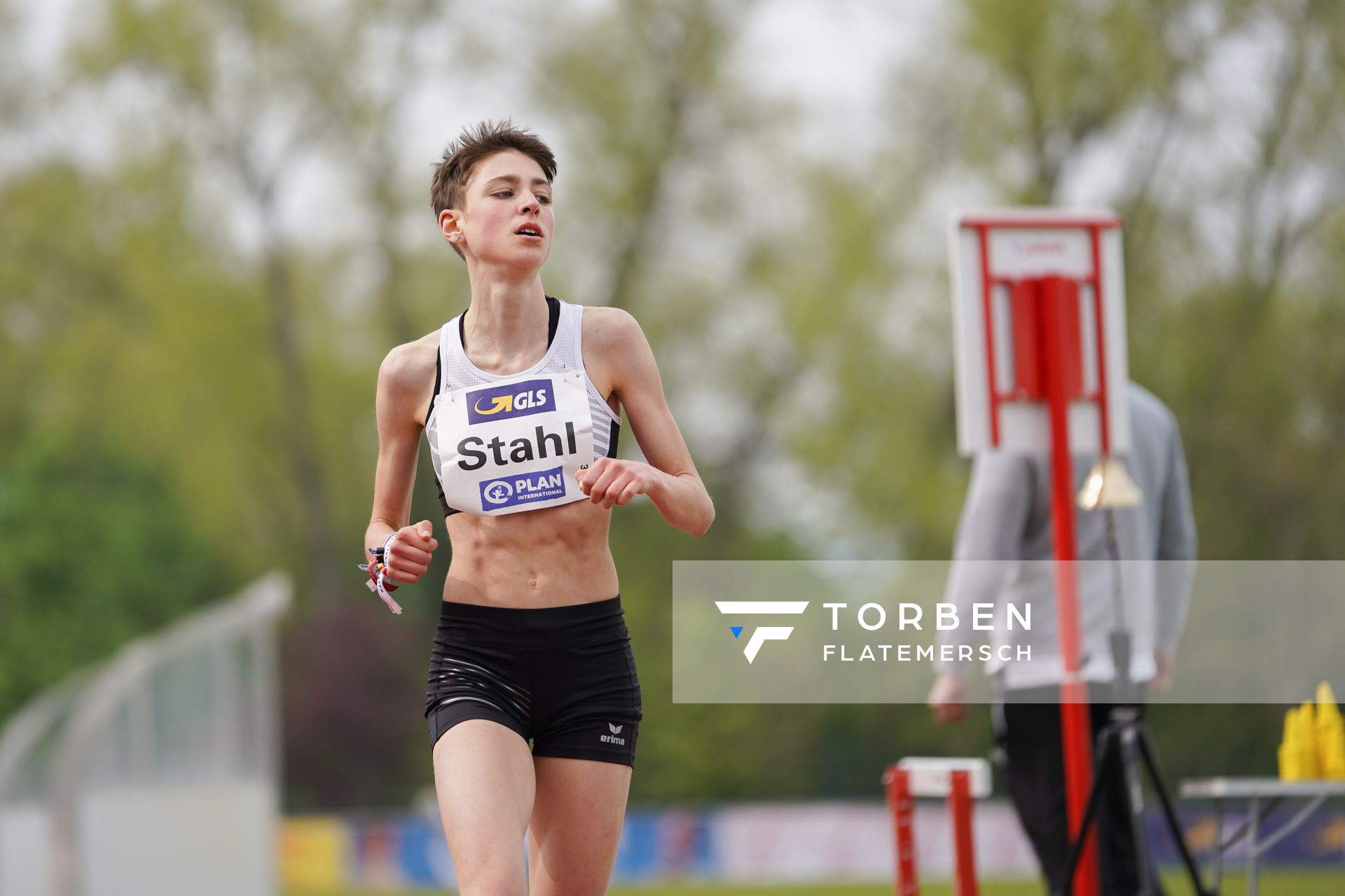 Jasmina Stahl (Hannover 96) am 01.05.2021 waehrend der Deutschen Meisterschaften Langstrecke im Otto-Schott-Sportzentrum in Mainz