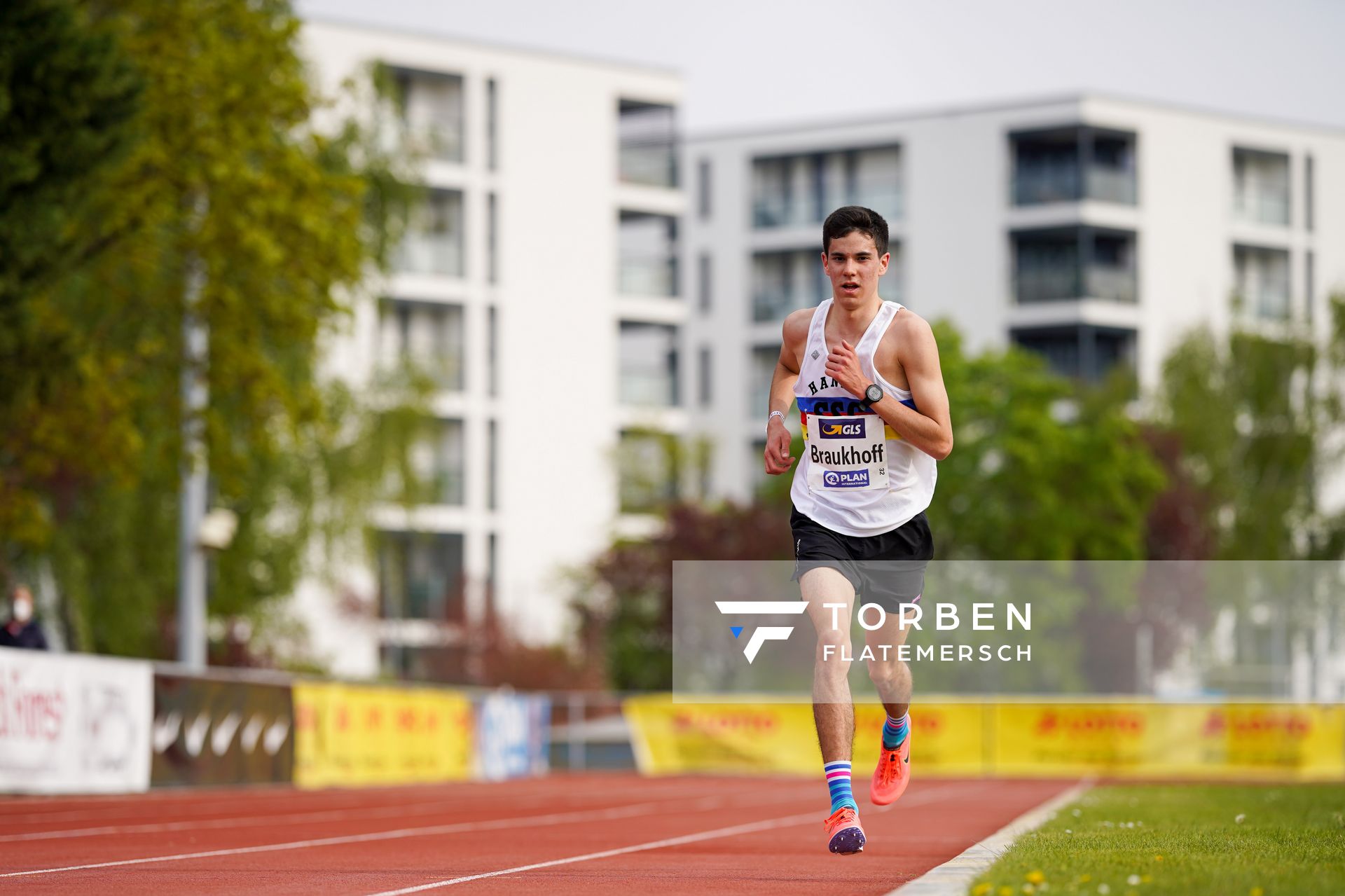 Luis Gabriel Braukhoff (SSC Hanau-Rodenbach) am 01.05.2021 waehrend der Deutschen Meisterschaften Langstrecke im Otto-Schott-Sportzentrum in Mainz