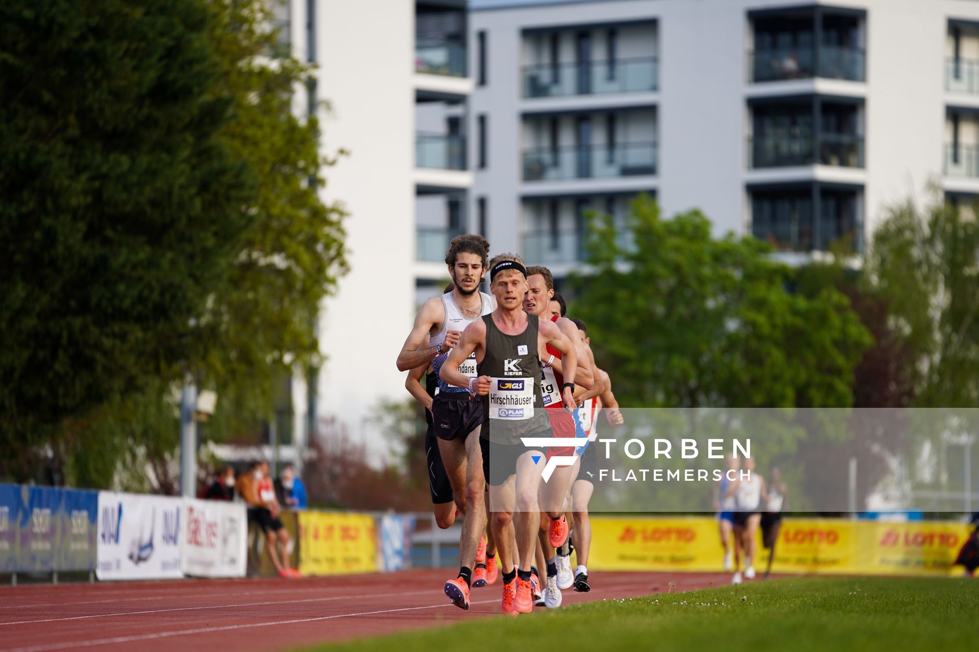 Alexander Hirschhaeuser (ASC 1990 Breidenbach) am 01.05.2021 waehrend der Deutschen Meisterschaften Langstrecke im Otto-Schott-Sportzentrum in Mainz