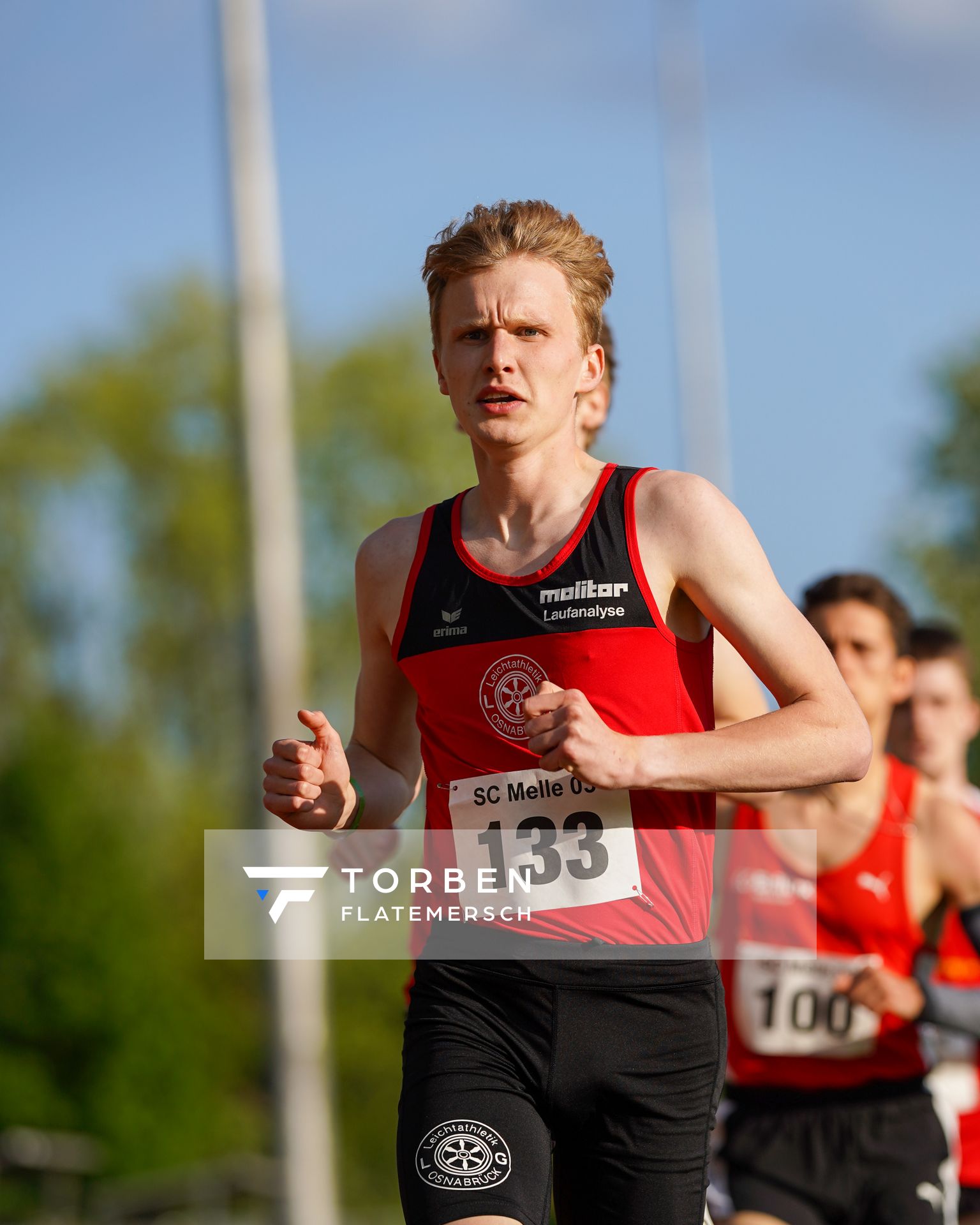 Linus Vennemann (LG Osnabrueck) ueber 1500m am 29.05.2021 waehrend des Frank Ruediger Sportfestes auf dem Carl-Starcke-Platz in Melle