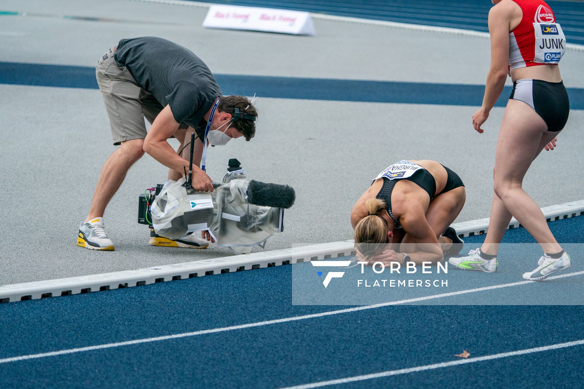Alexandra Burghardt (LG Gendorf Wacker Burghausen) am 05.06.2021 waehrend den deutschen Leichtathletik-Meisterschaften 2021 im Eintracht-Stadion in Braunschweig