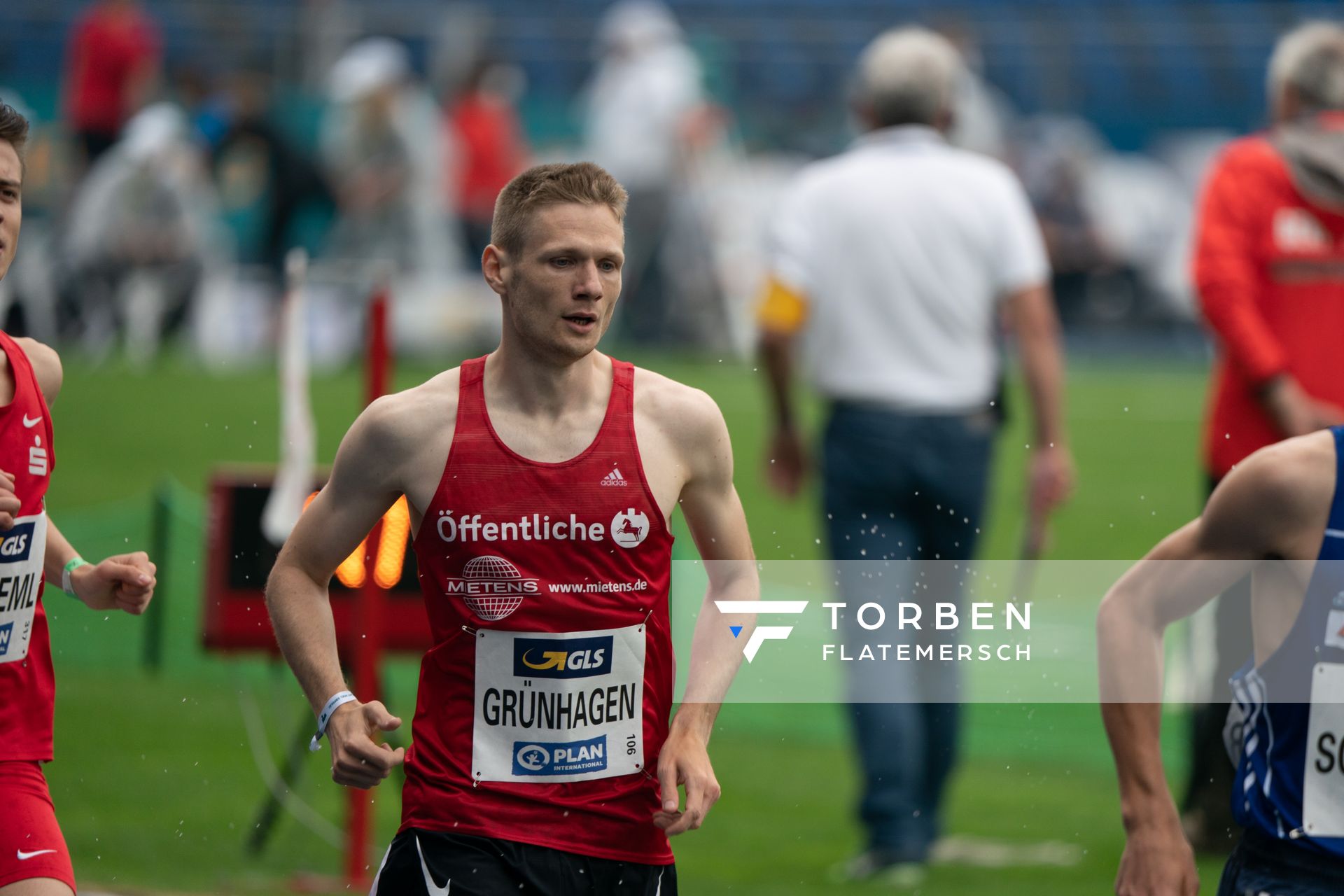 Kilian Gruenhagen (LG Braunschweig) am 06.06.2021 waehrend den deutschen Leichtathletik-Meisterschaften 2021 im Eintracht-Stadion in Braunschweig