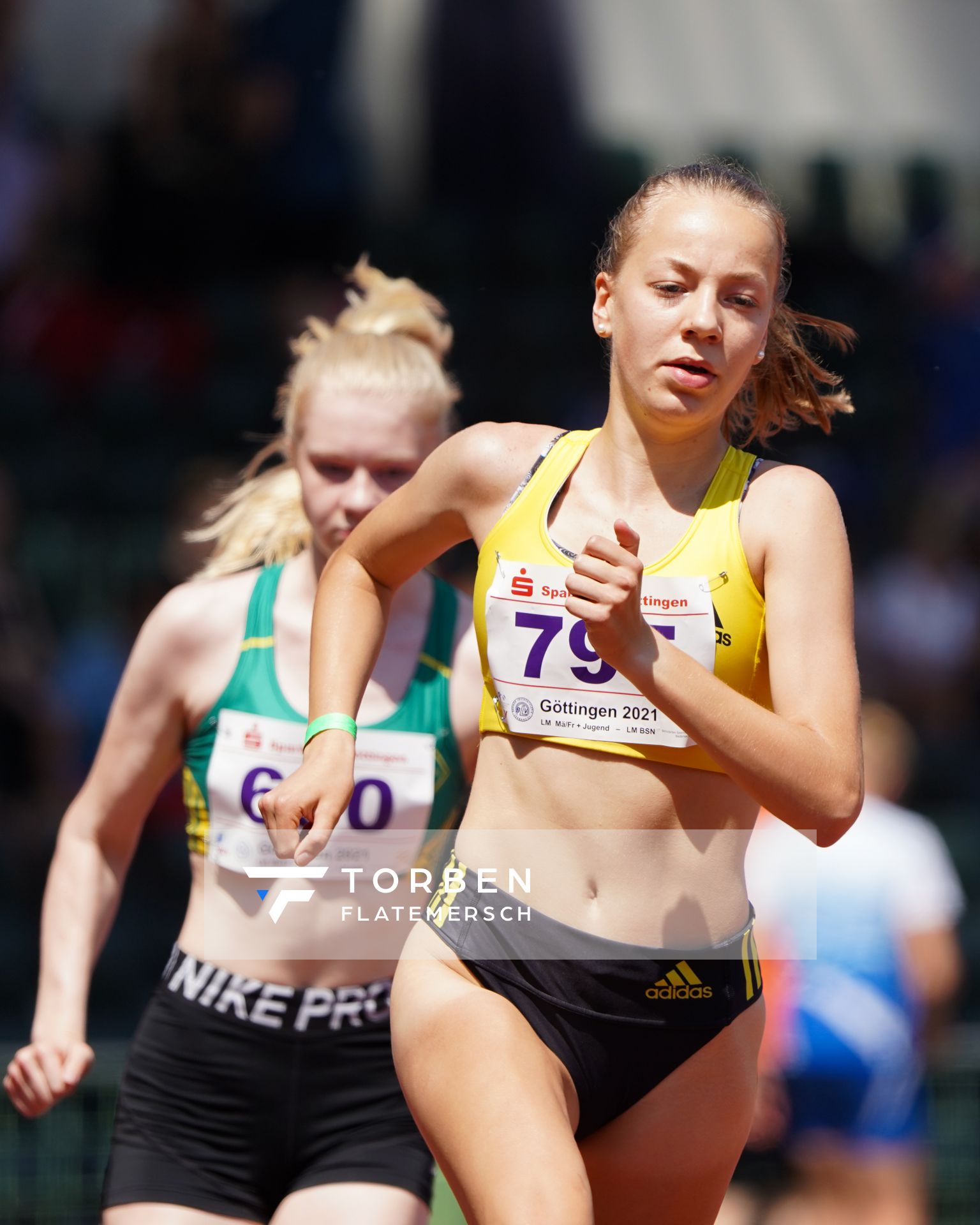 Carolin Hinrichs (VfL Loeningen) am 19.06.2021 waehrend den NLV + BLV Landesmeisterschaften im Jahnstadion in Göttingen