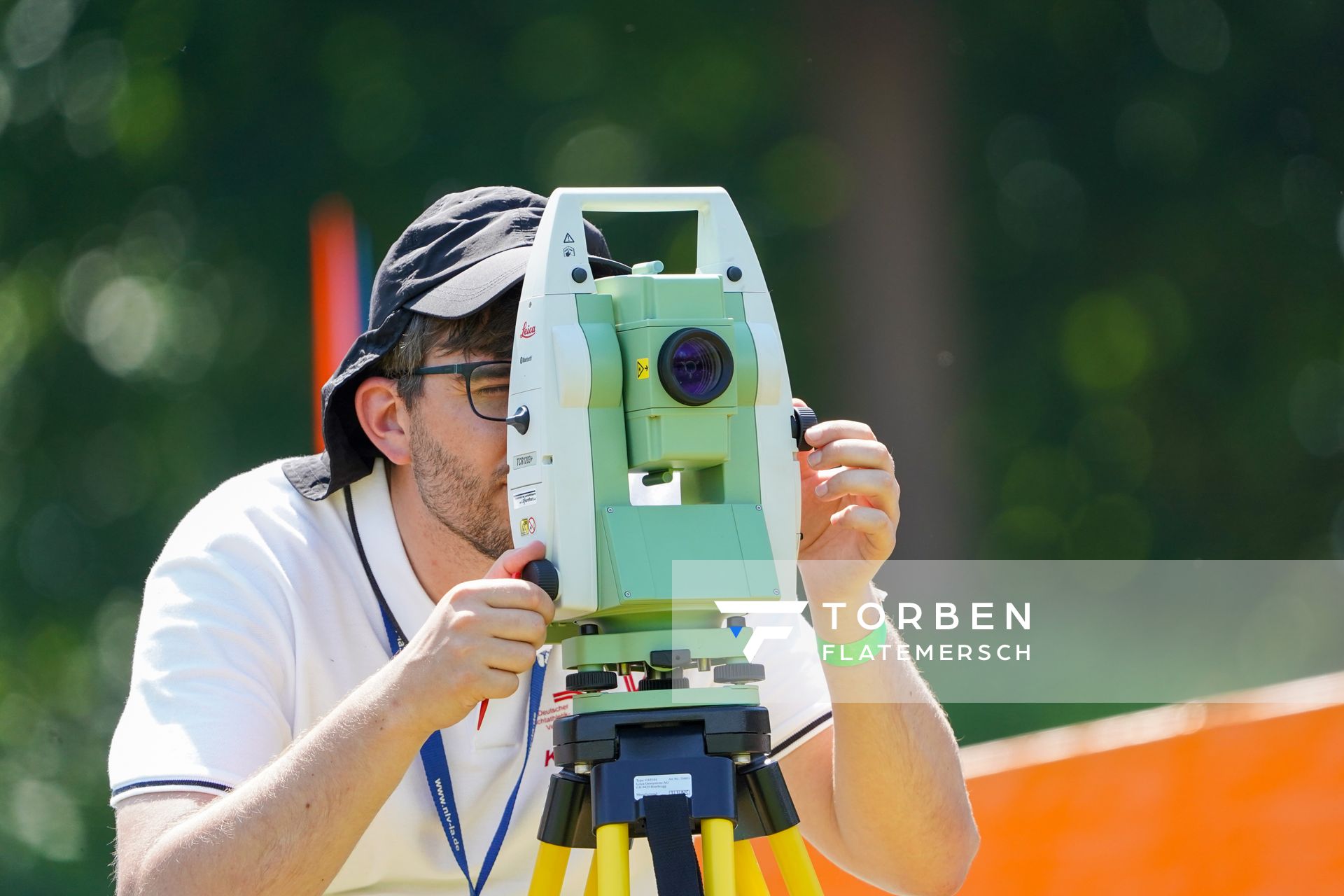 Impressionen: Messung beim Speerwurf am 19.06.2021 waehrend den NLV + BLV Landesmeisterschaften im Jahnstadion in Göttingen