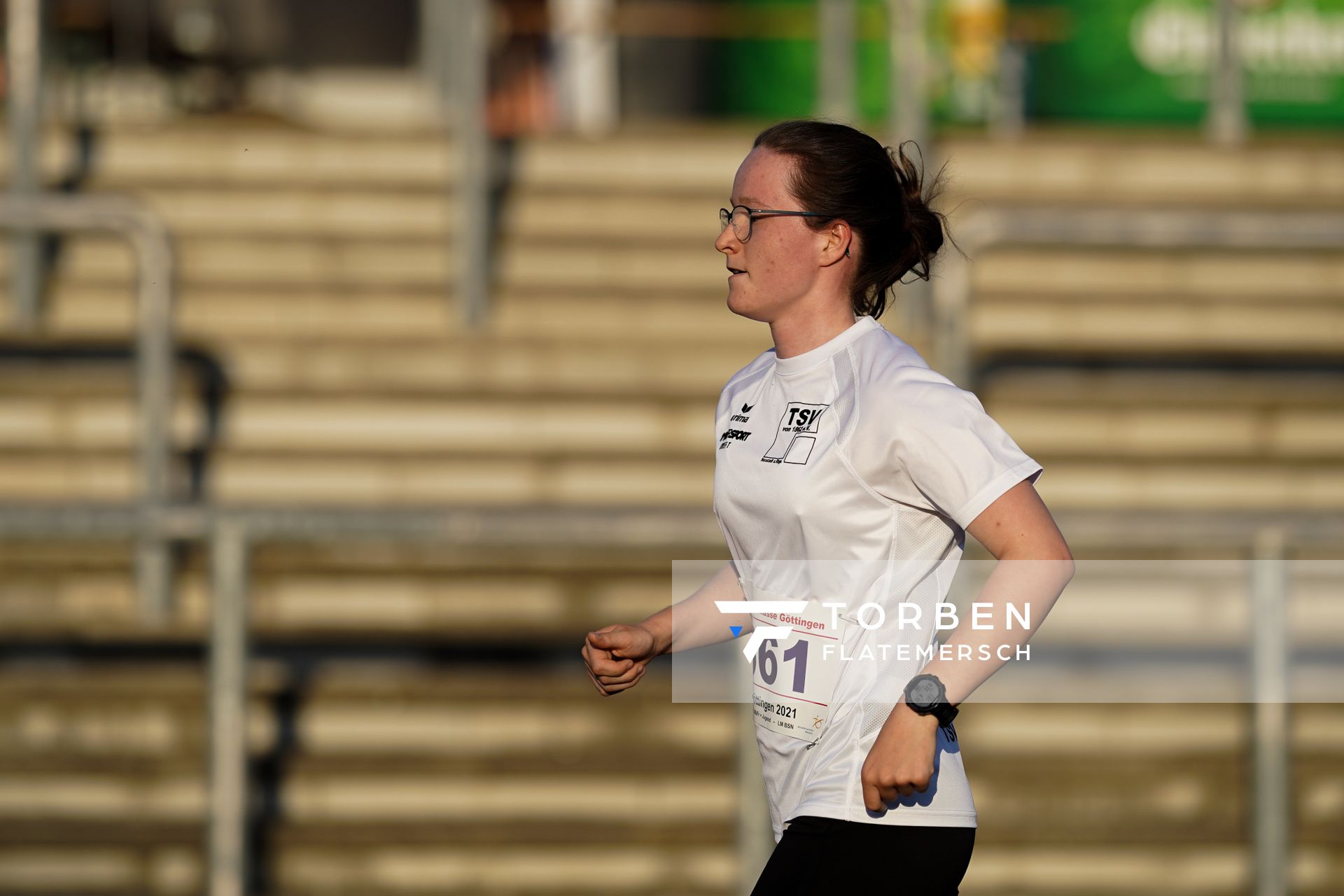 Maite Farin (TSV Neustadt) ueber 5000m am 19.06.2021 waehrend den NLV + BLV Landesmeisterschaften im Jahnstadion in Göttingen