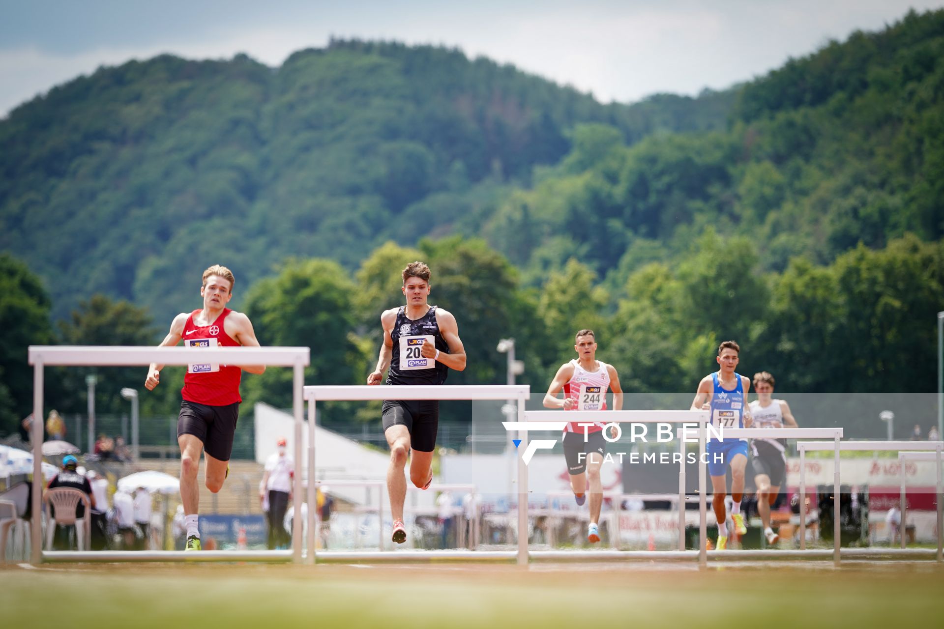 Henri Schlund (TSV Bayer 04 Leverkusen), Marcel Meyer (Hannover 96), Justus Ringel (SC Potsdam), Mateusz Lewandowski (TV Wattenscheid 01) am 26.06.2021 waehrend den deutschen U23 Leichtathletik-Meisterschaften 2021 im Stadion Oberwerth in Koblenz