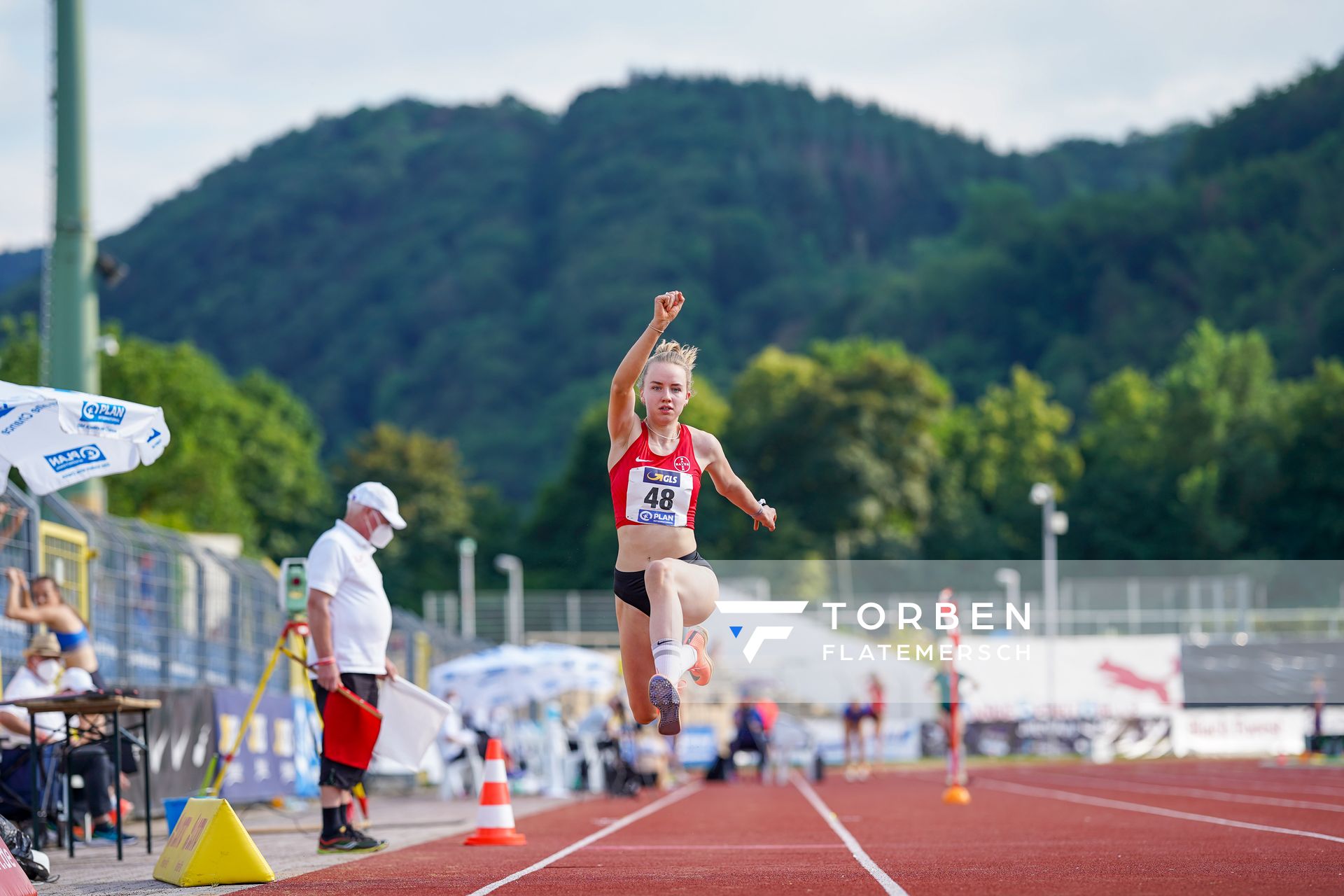 Imke Daalmann (TSV Bayer 04 Leverkusen) im Dreisprung am 26.06.2021 waehrend den deutschen U23 Leichtathletik-Meisterschaften 2021 im Stadion Oberwerth in Koblenz