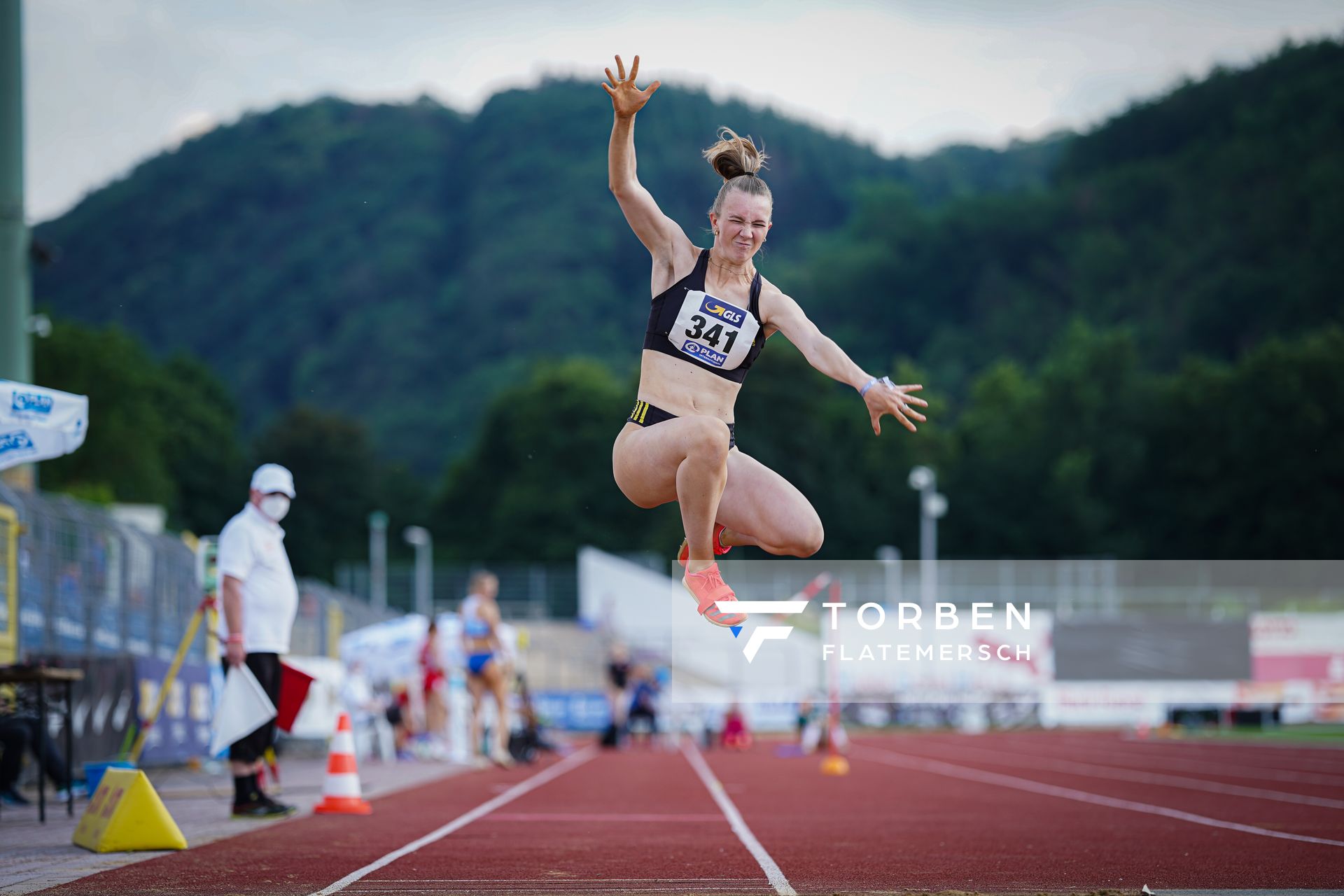 Kira Wittmann (LG Goettingen) im Dreisprung am 26.06.2021 waehrend den deutschen U23 Leichtathletik-Meisterschaften 2021 im Stadion Oberwerth in Koblenz