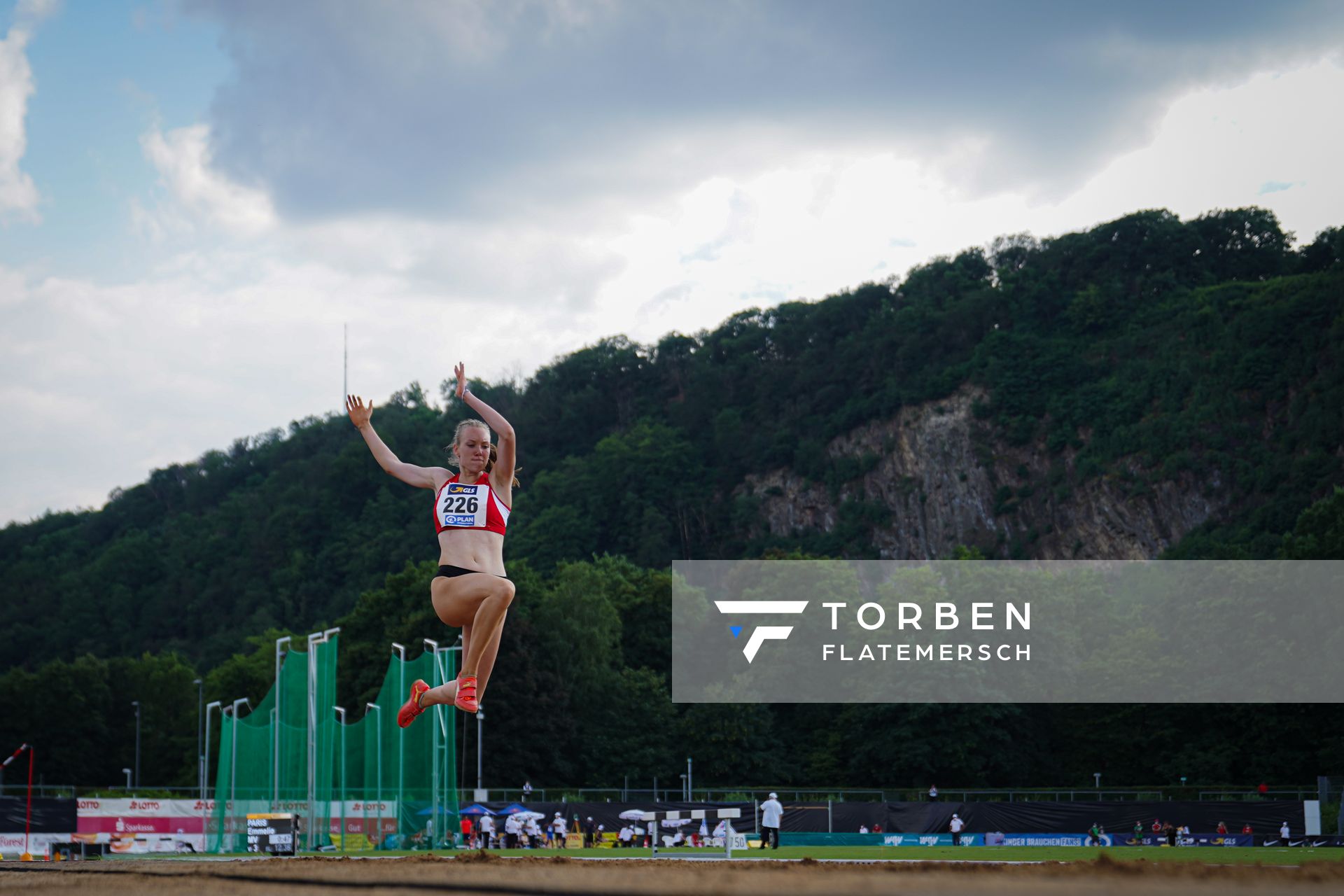 Emmelie Paris (Schweriner SC) im Dreisprung am 26.06.2021 waehrend den deutschen U23 Leichtathletik-Meisterschaften 2021 im Stadion Oberwerth in Koblenz