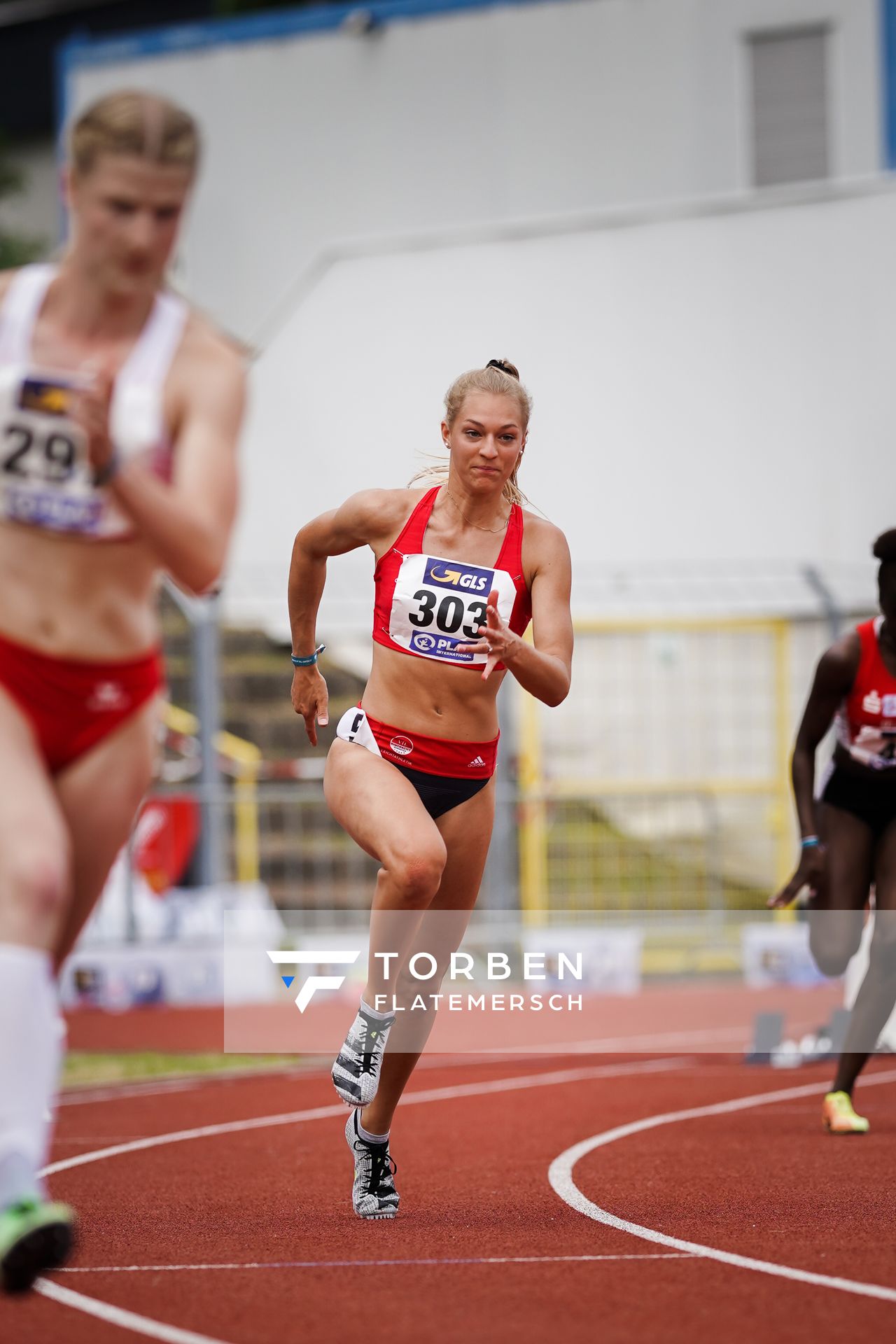 Luna Thiel (VfL Eintracht Hannover) im 400m Finale am 27.06.2021 waehrend den deutschen U23 Leichtathletik-Meisterschaften 2021 im Stadion Oberwerth in Koblenz