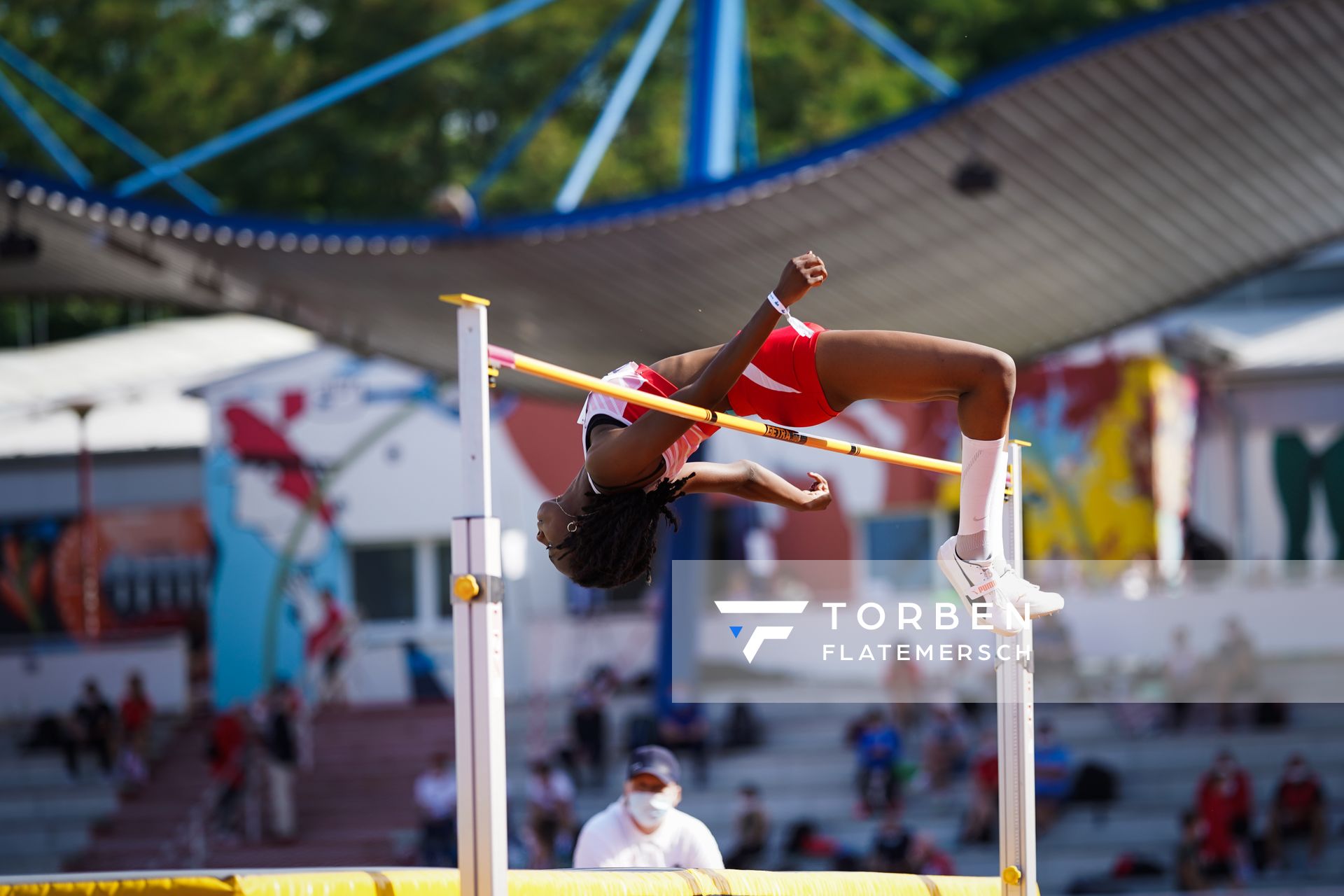 Blessing Enatoh (TSV Spandau 1860) im Hochsprung am 30.07.2021 waehrend den deutschen Leichtathletik-Jugendmeisterschaften 2021 in Rostock