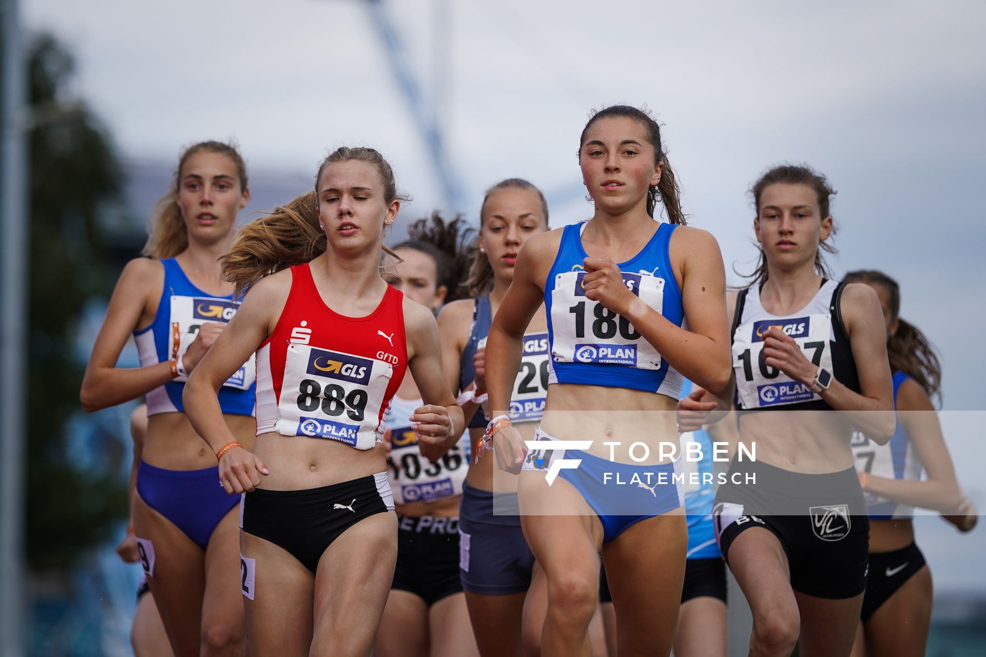 Ida Lefering (LG Olympia Dortmund), Julia Rath (LAC Quelle Fuerth), Bianca Boehnke (VfL Waiblingen) am 31.07.2021 waehrend den deutschen Leichtathletik-Jugendmeisterschaften 2021 in Rostock (Tag 2)