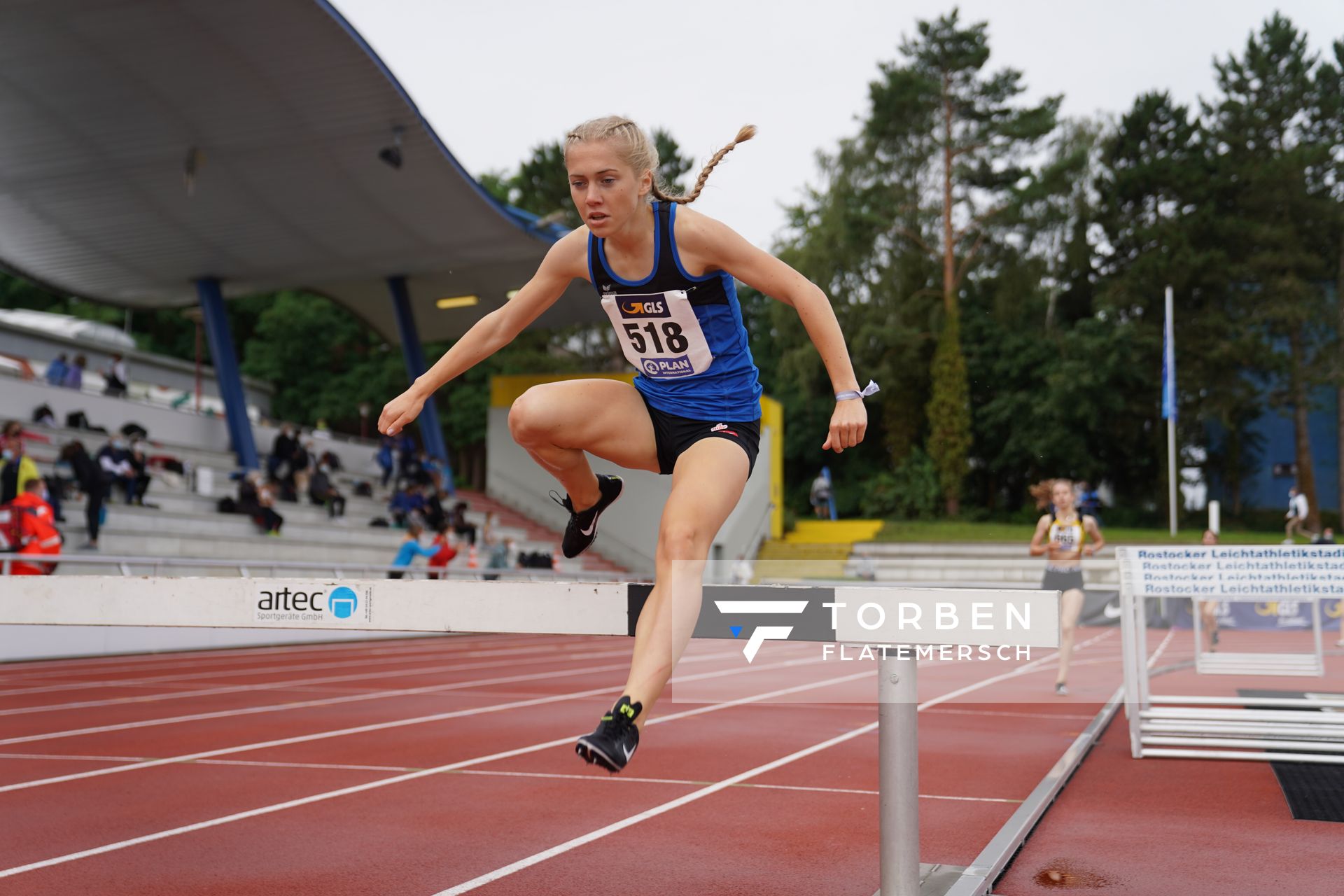 Ronja Funck (TV Jahn Walsrode) am 01.08.2021 waehrend den deutschen Leichtathletik-Jugendmeisterschaften 2021 in Rostock (Tag 3)