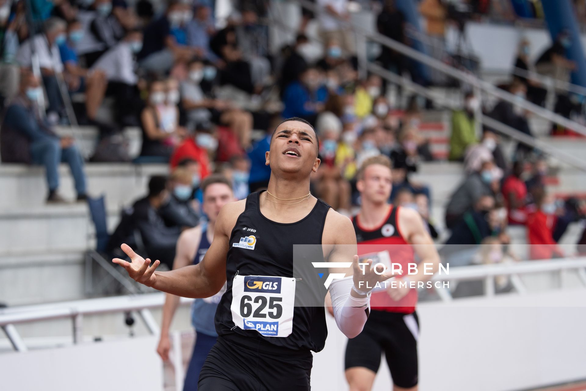 Gregory Minoue (TV Angermund) am 01.08.2021 waehrend den deutschen Leichtathletik-Jugendmeisterschaften 2021 in Rostock (Tag 3)