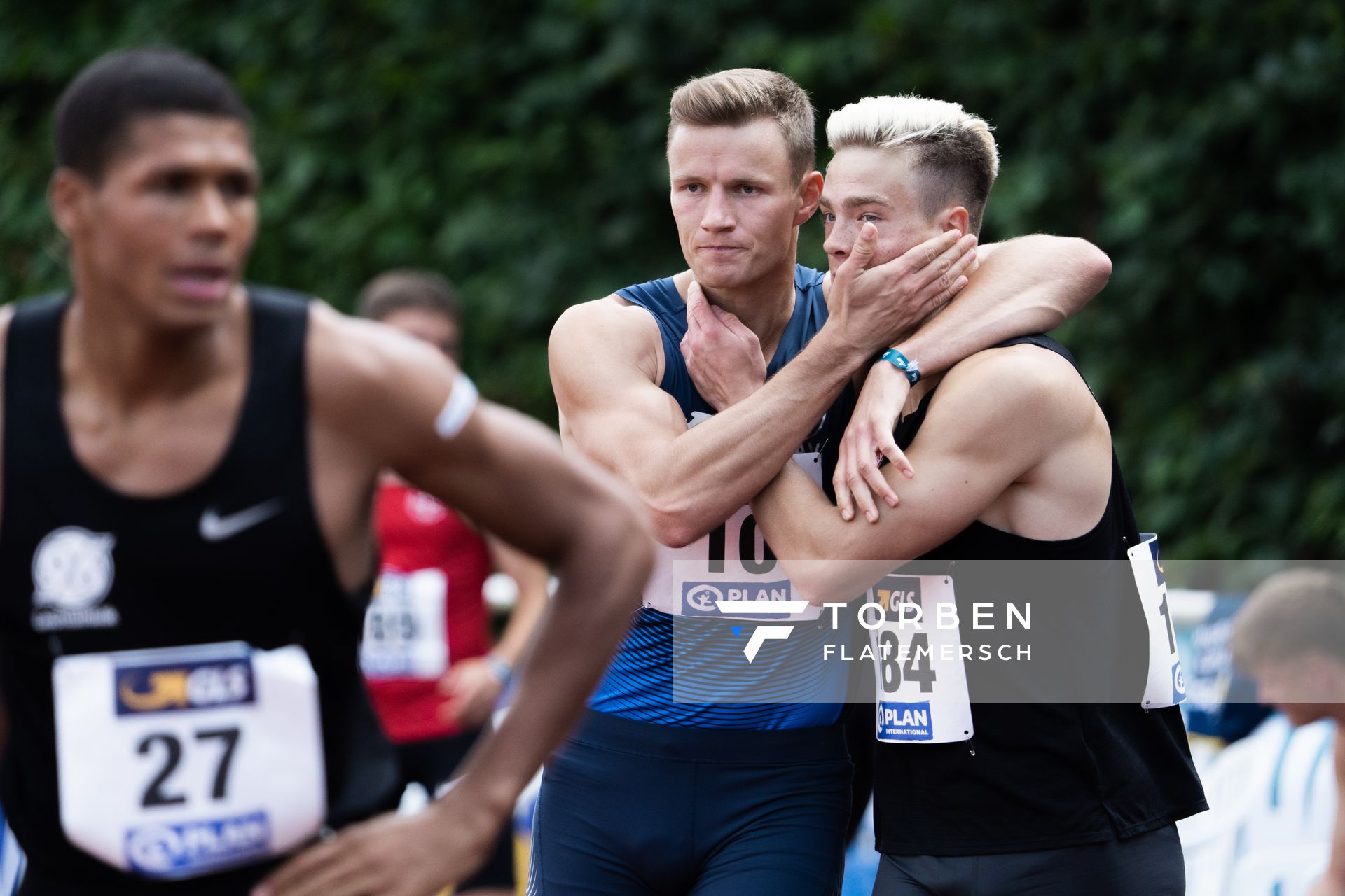 Jannis Wolff (Eintracht Frankfurt e.V.) und Nico Beckers (LAV Bayer Uerdingen/Dormagen) am 21.08.2021 bei den Deutschen Meisterschaften Mehrkampf im Auestadion in Wesel (Tag 2)