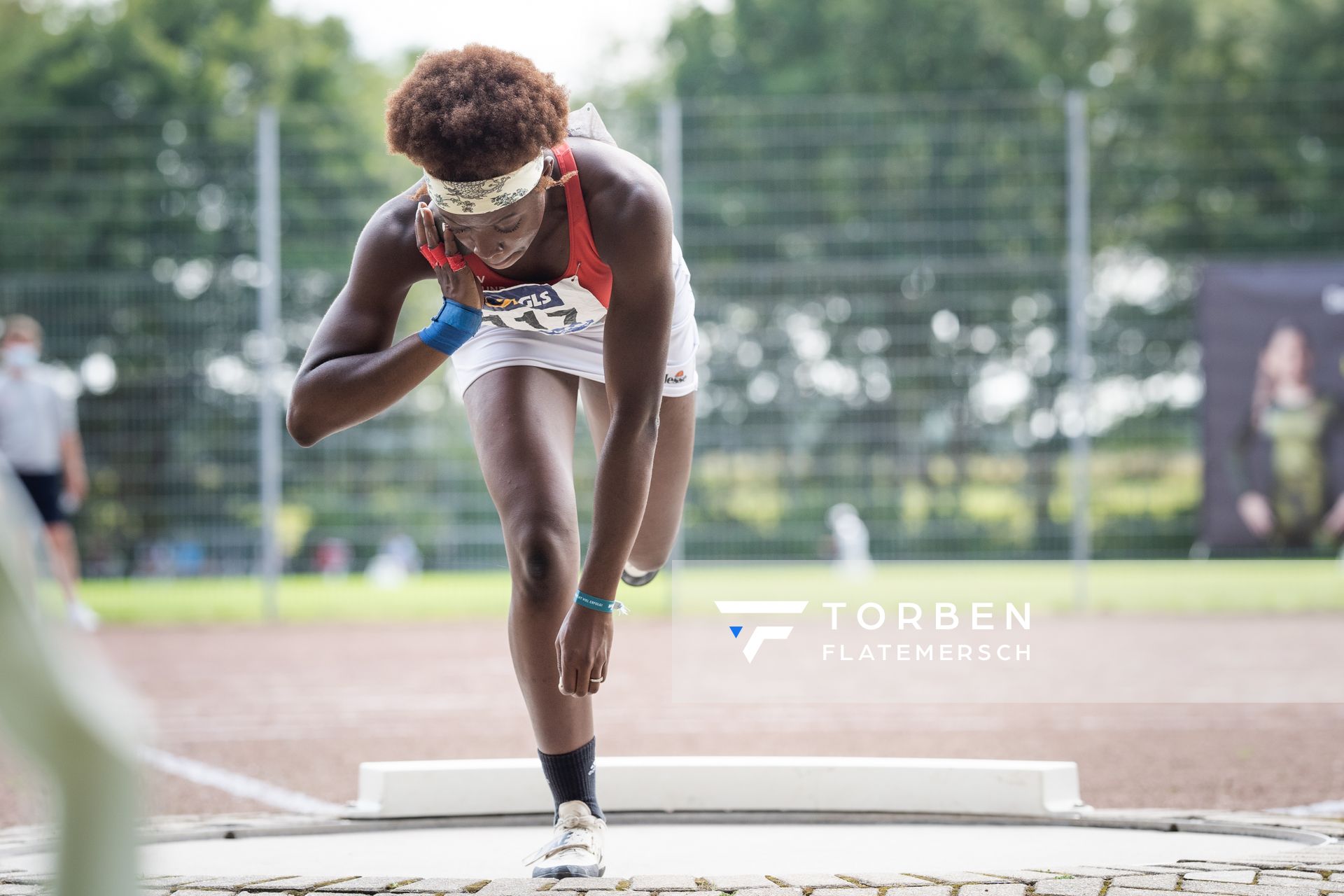 Fortuna Ornella Nkengue (MTV Wittmund) beim Kugelstossen am 21.08.2021 bei den Deutschen Meisterschaften Mehrkampf im Auestadion in Wesel (Tag 2)