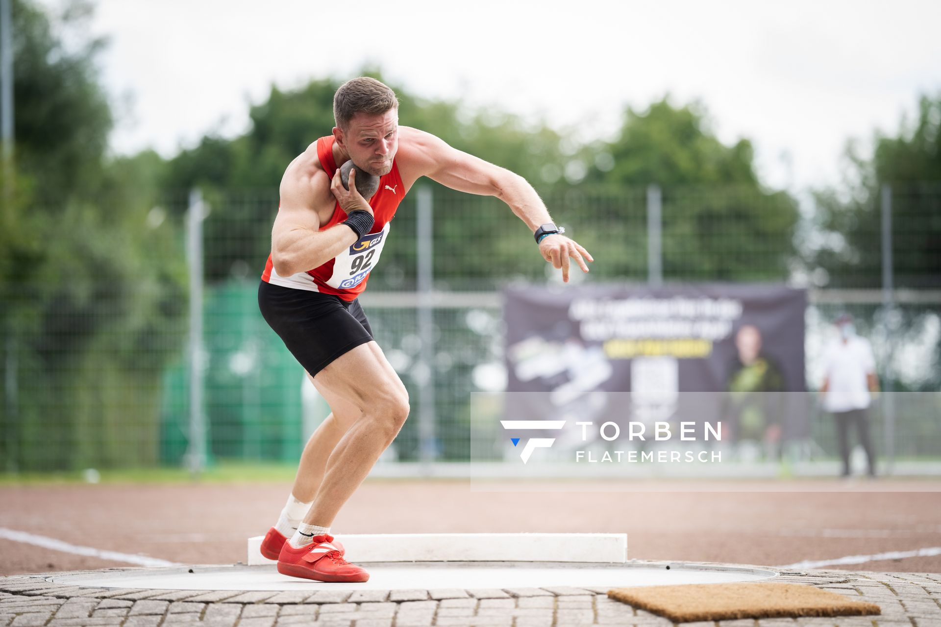 Nils Kruse (LG Region Karlsruhe) beim Kugelstossen am 21.08.2021 bei den Deutschen Meisterschaften Mehrkampf im Auestadion in Wesel (Tag 2)