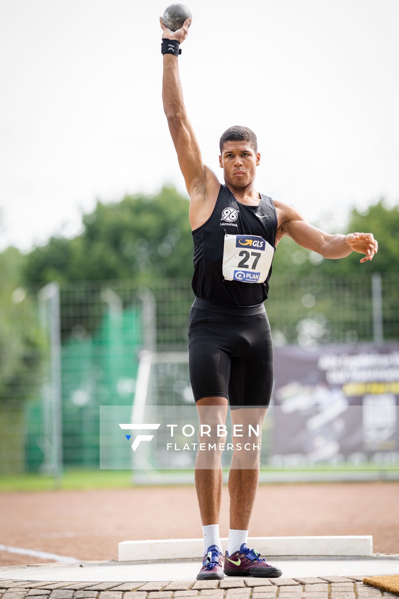 Malik Diakité (Hannover 96) beim Kugelstossen am 21.08.2021 bei den Deutschen Meisterschaften Mehrkampf im Auestadion in Wesel (Tag 2)
