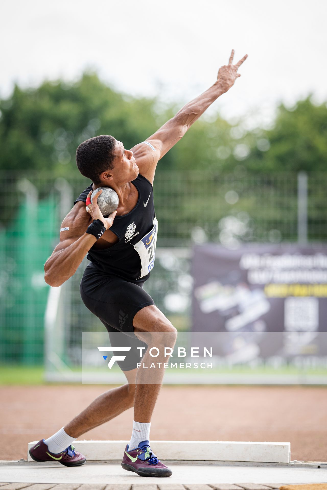 Malik Diakité (Hannover 96) beim Kugelstossen am 21.08.2021 bei den Deutschen Meisterschaften Mehrkampf im Auestadion in Wesel (Tag 2)