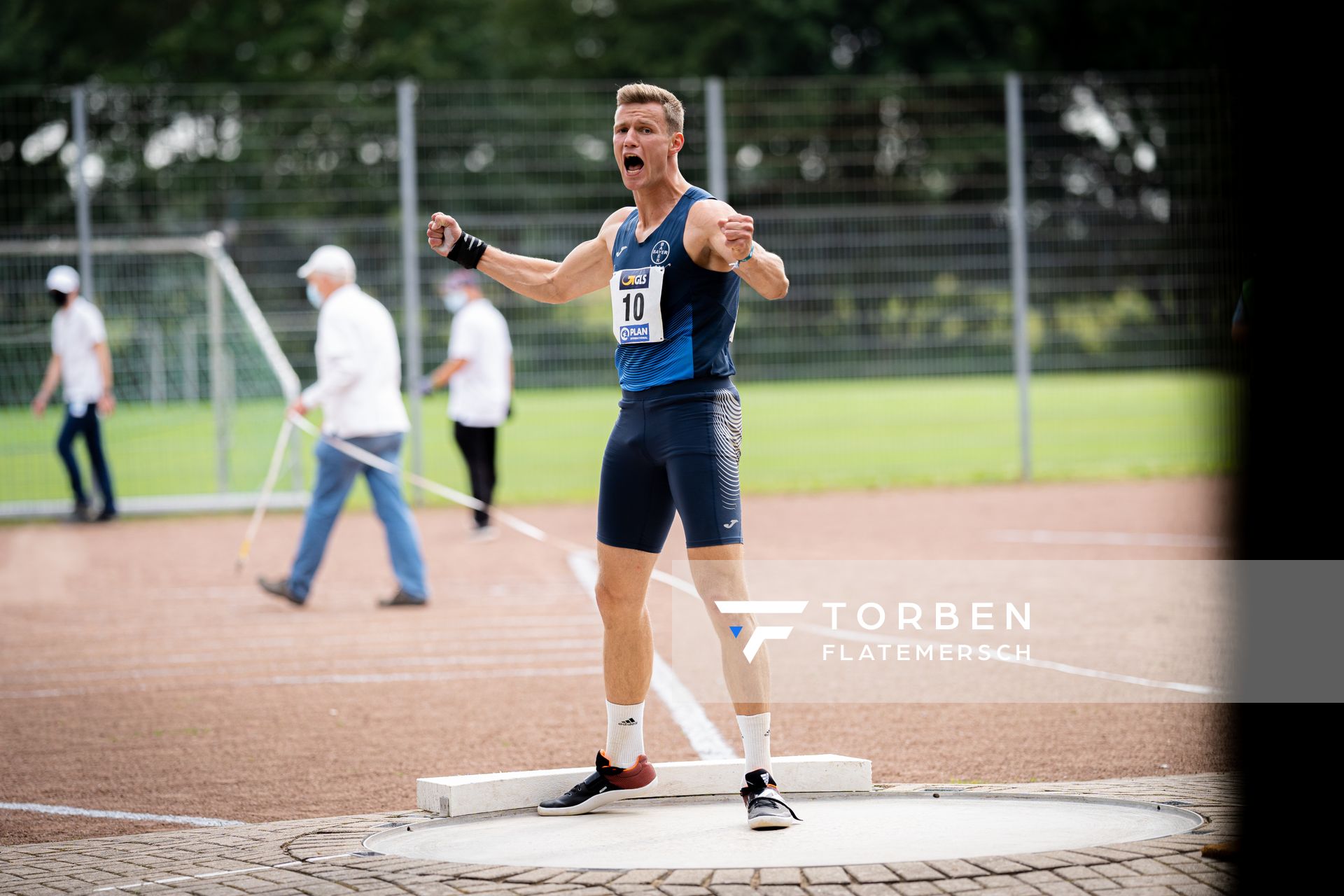 Nico Beckers (LAV Bayer Uerdingen/Dormagen) freut sich beim Kugelstossen am 21.08.2021 bei den Deutschen Meisterschaften Mehrkampf im Auestadion in Wesel (Tag 2)