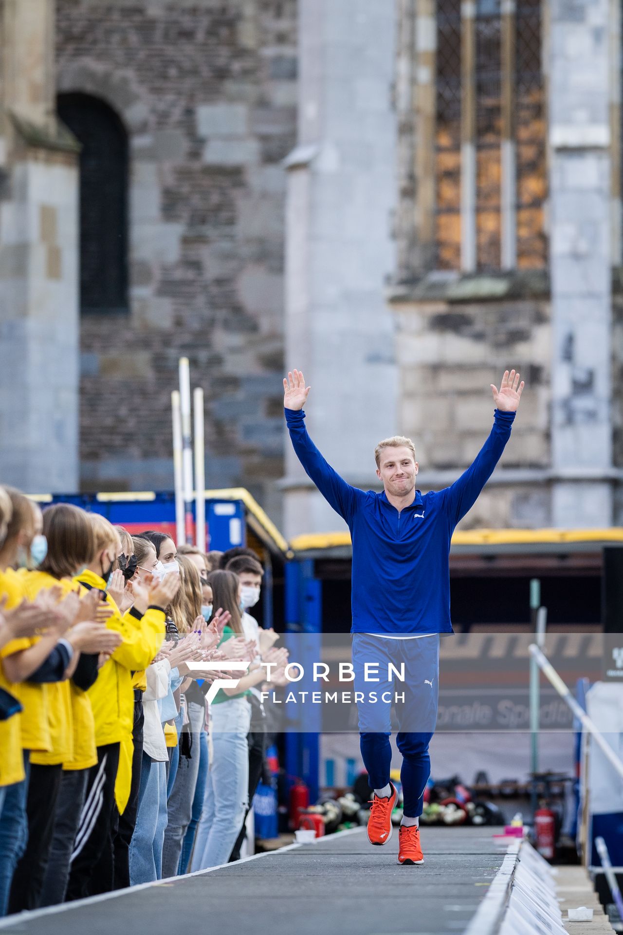 Ben Broeders (BEL) am 22.09.2021 beim NetAachen-Domspringen 2021 auf dem Katschhof in Aachen