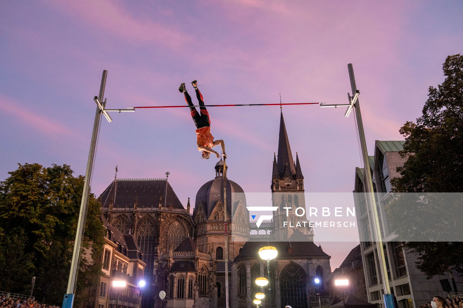 Mareks Arents (LAT) am 22.09.2021 beim NetAachen-Domspringen 2021 auf dem Katschhof in Aachen