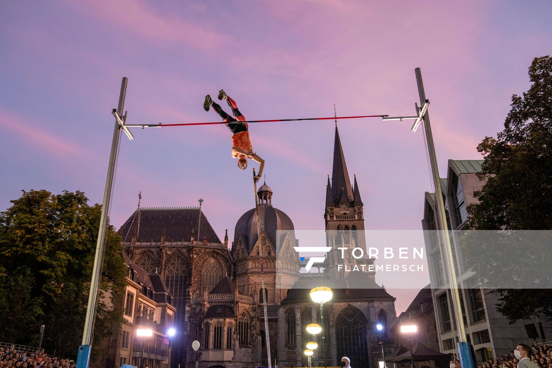 Mareks Arents (LAT) am 22.09.2021 beim NetAachen-Domspringen 2021 auf dem Katschhof in Aachen