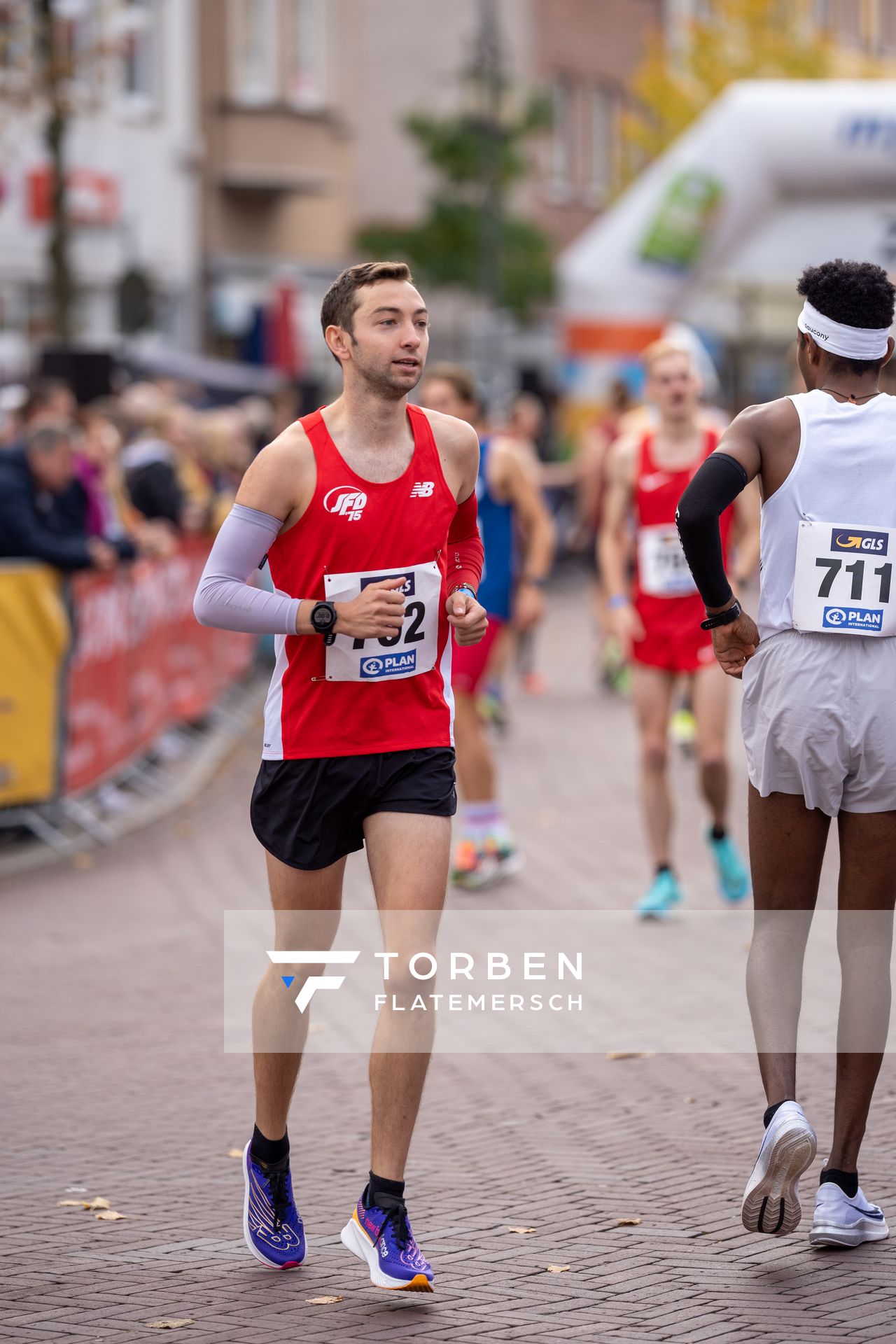 Maximilian Thorwirth (SFD 75 Duesseldorf-Süd) am 31.10.2021 waehrend der DM 10km Strasse in Uelzen