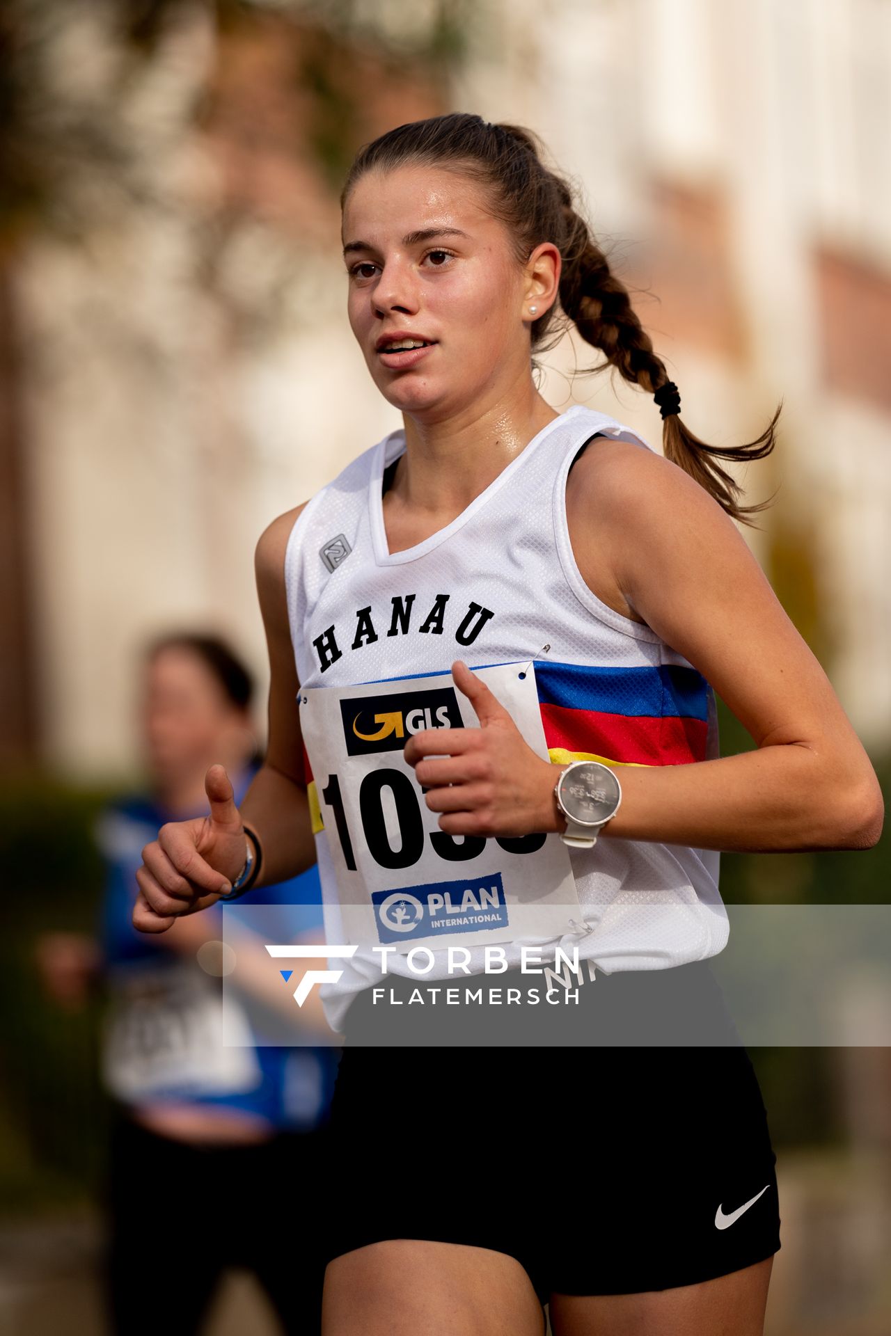 Lea Blandamura (SSC Hanau-Rodenbach) am 31.10.2021 waehrend der DM 10km Strasse in Uelzen