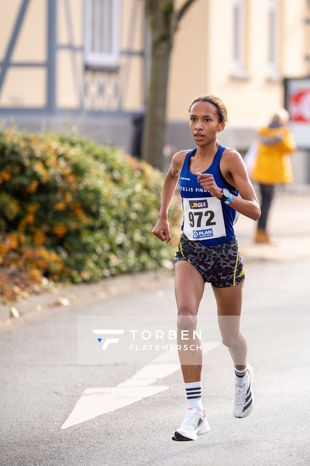 Miriam Dattke (LG TELIS FINANZ Regensburg) am 31.10.2021 waehrend der DM 10km Strasse in Uelzen