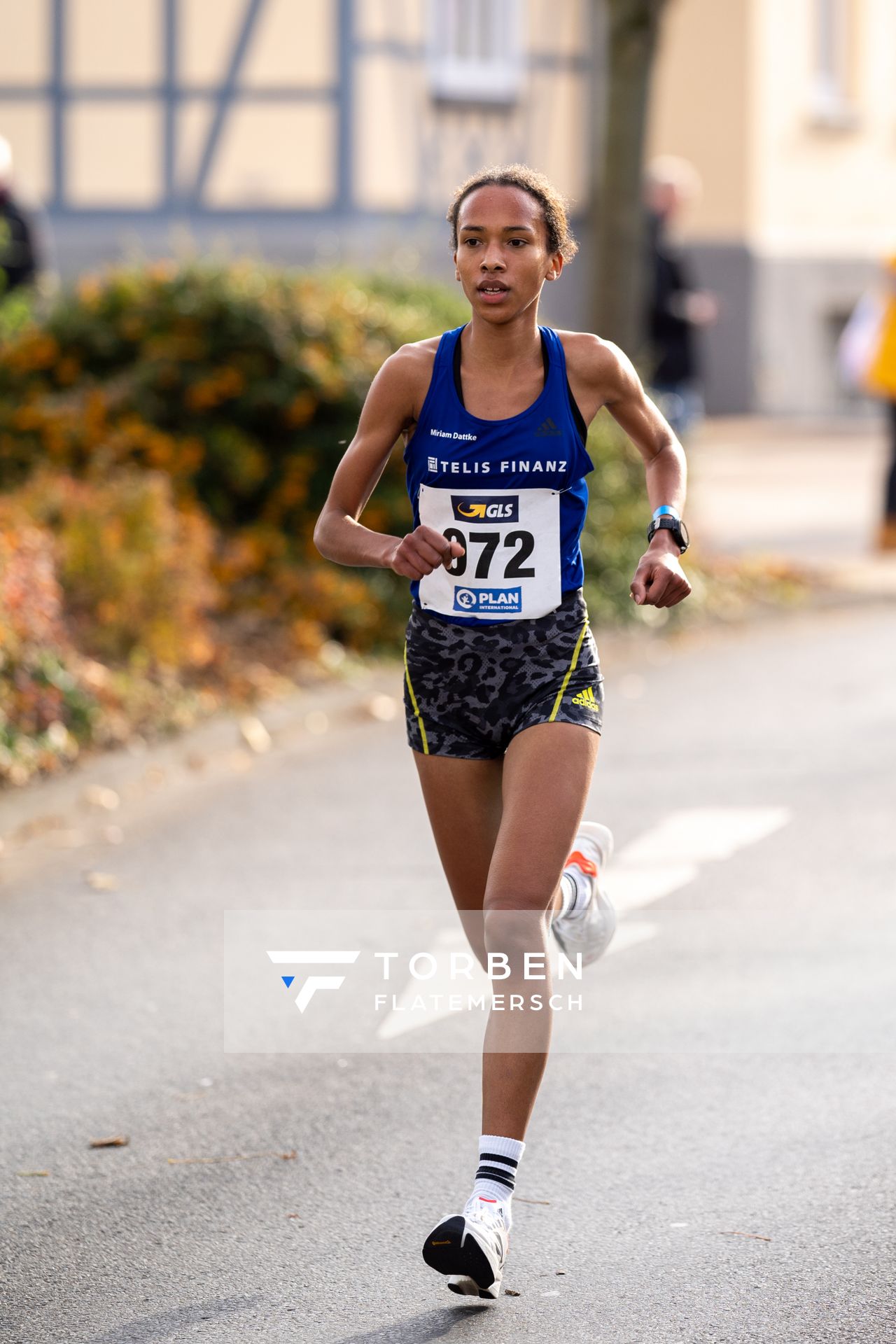 Miriam Dattke (LG TELIS FINANZ Regensburg) am 31.10.2021 waehrend der DM 10km Strasse in Uelzen